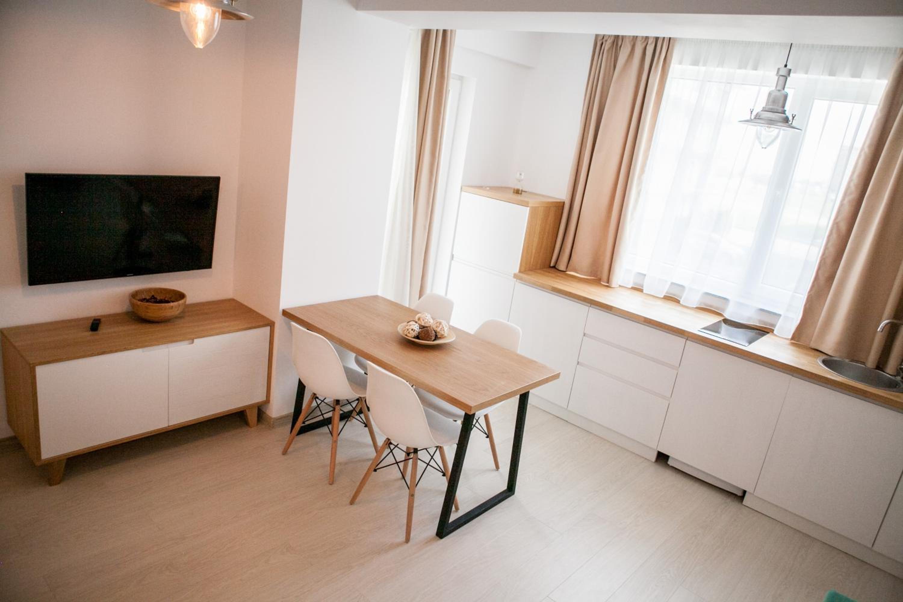 Miramar Residence