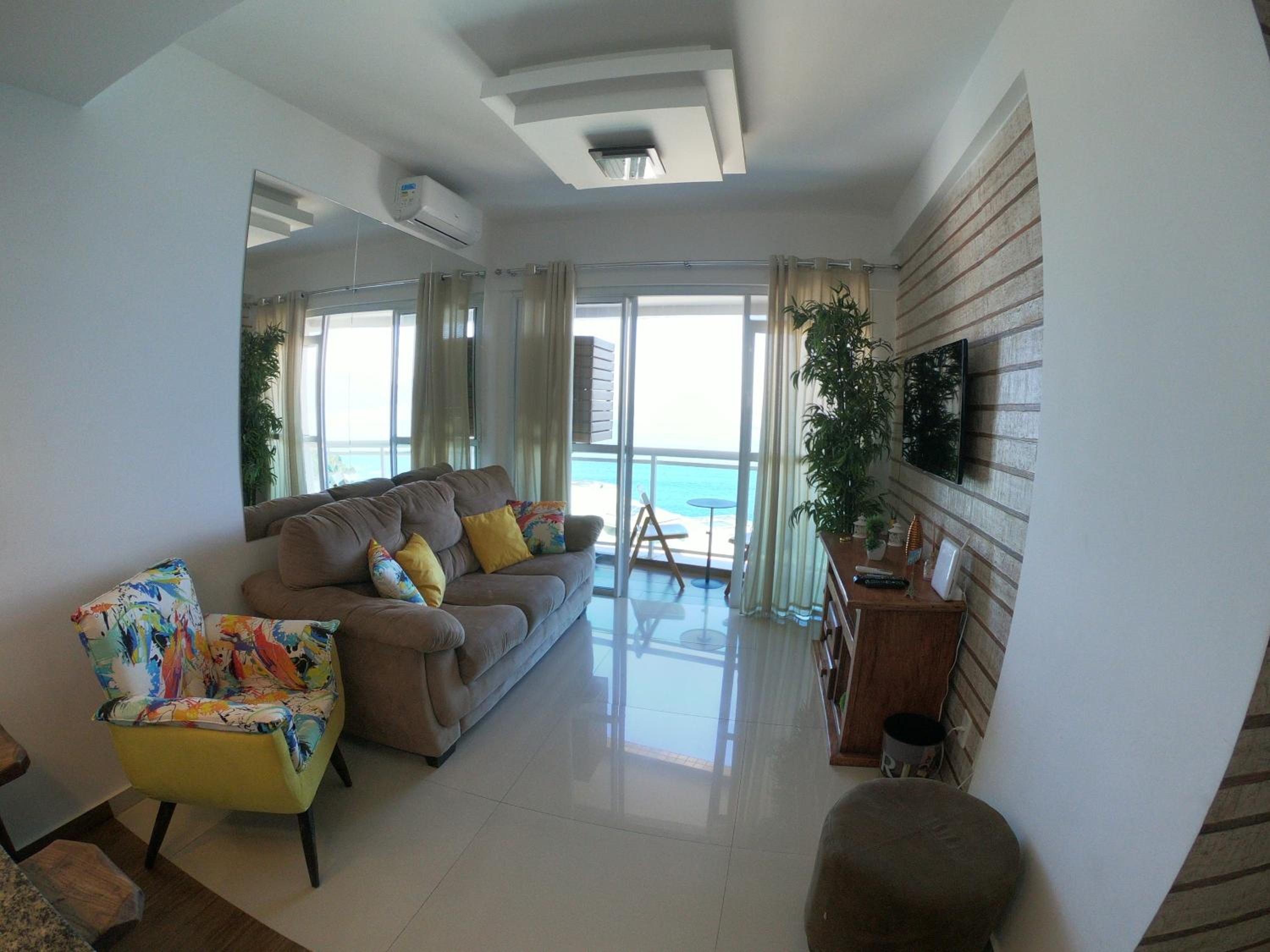 Porto Real Suites - Apto com vista para o mar e lazer de resort
