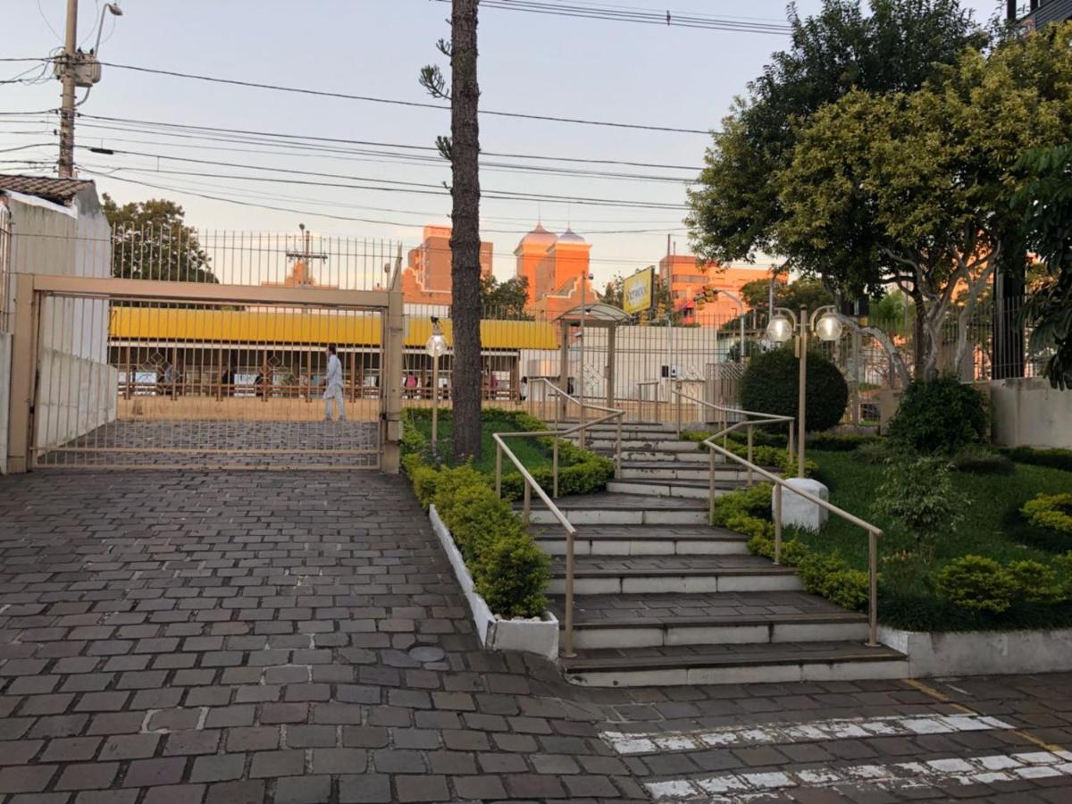 Apartamento Jardim Botânico 3 quartos 3 vagas para carro
