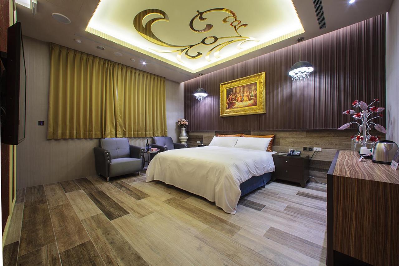Chen He Motel
