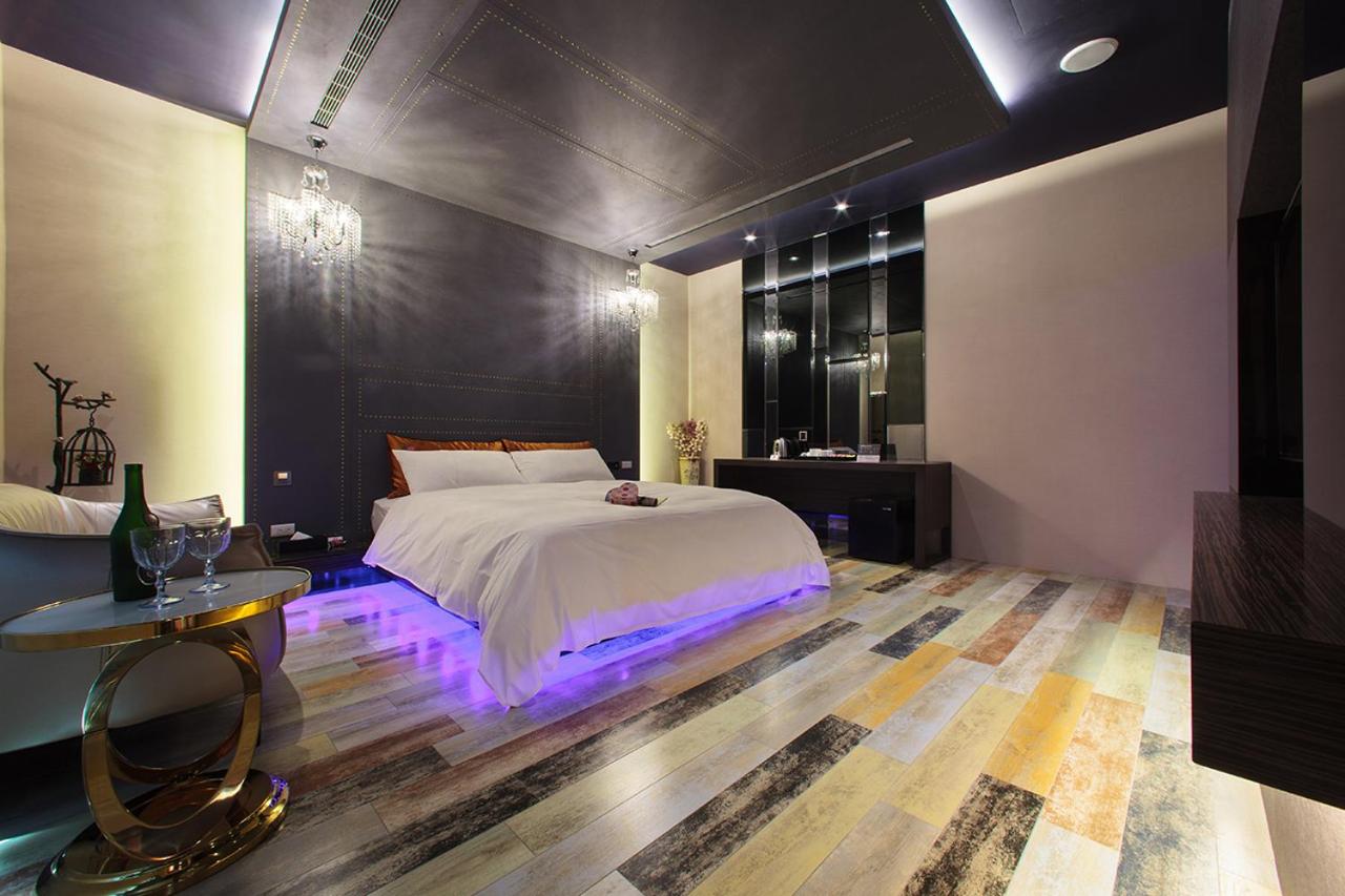 Chen He Motel