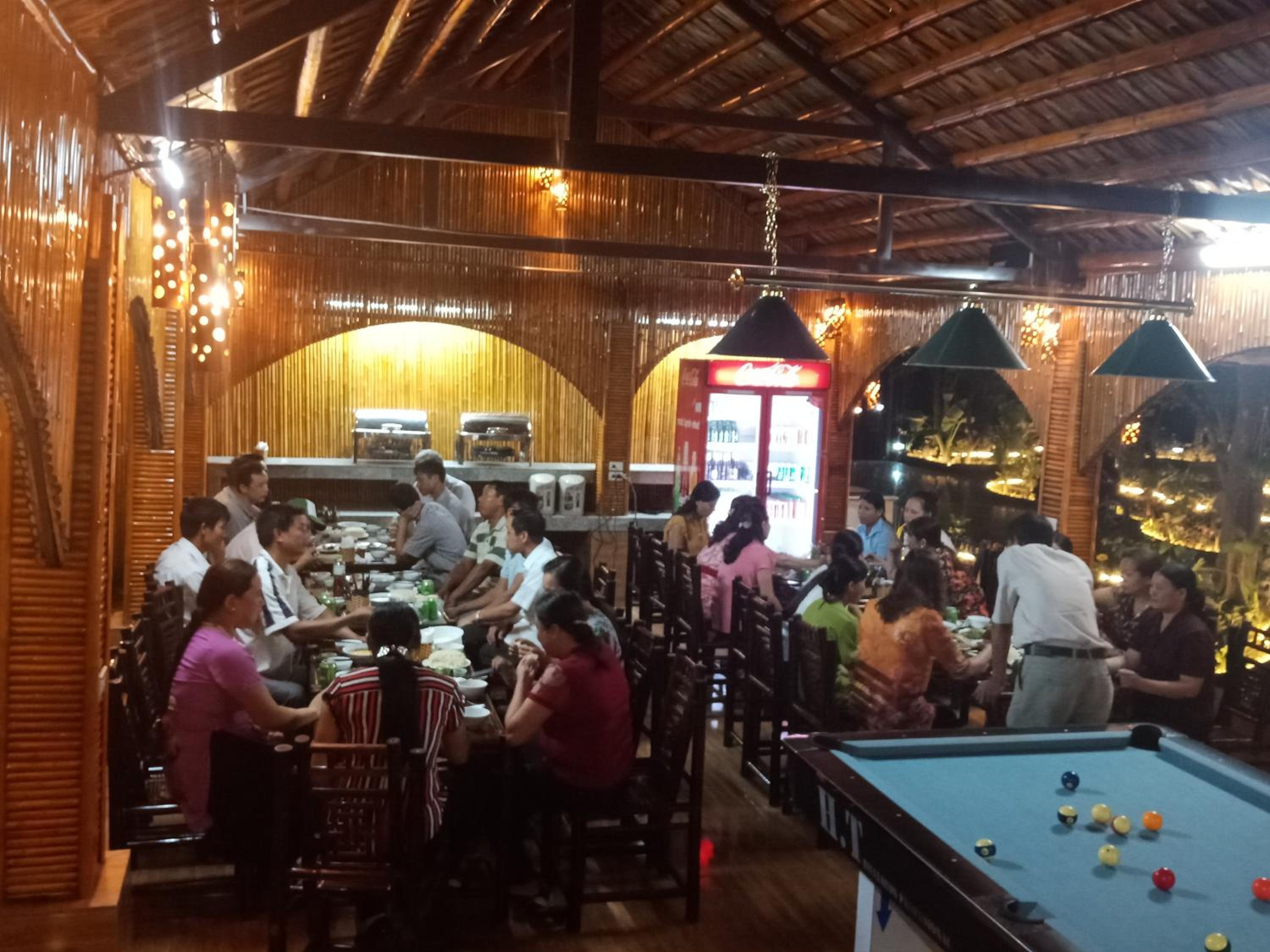 Tam Coc Valley Bungalow
