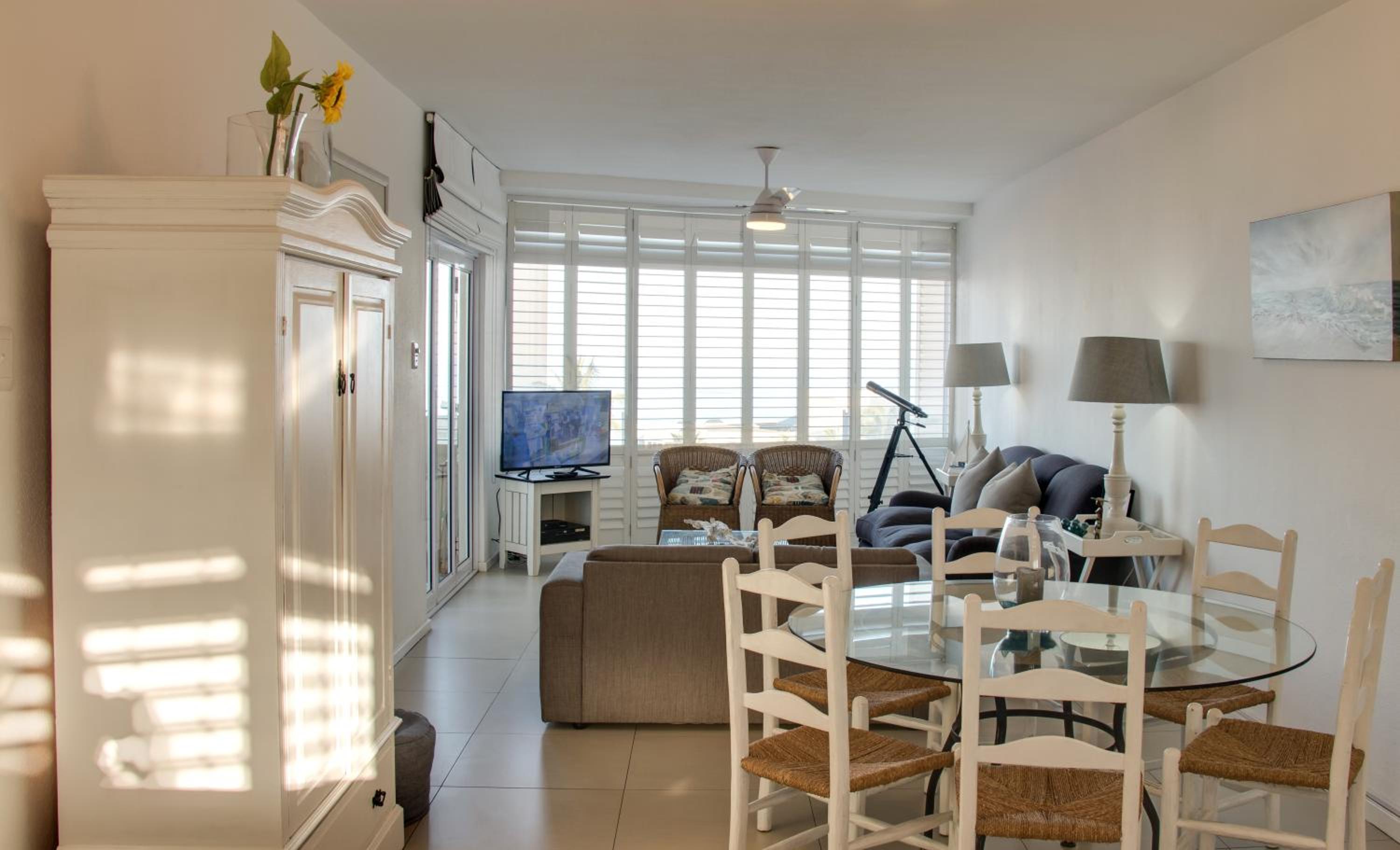 34 Sea Lodge