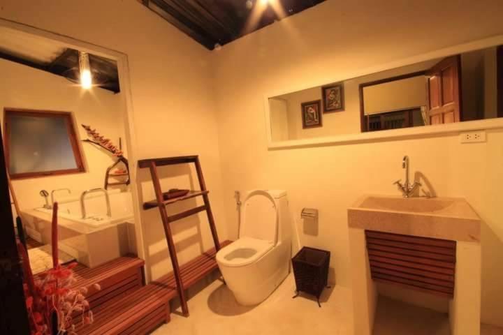 Photo 29