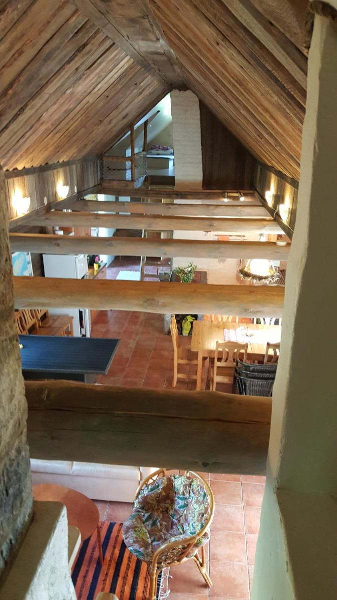 Photo 8