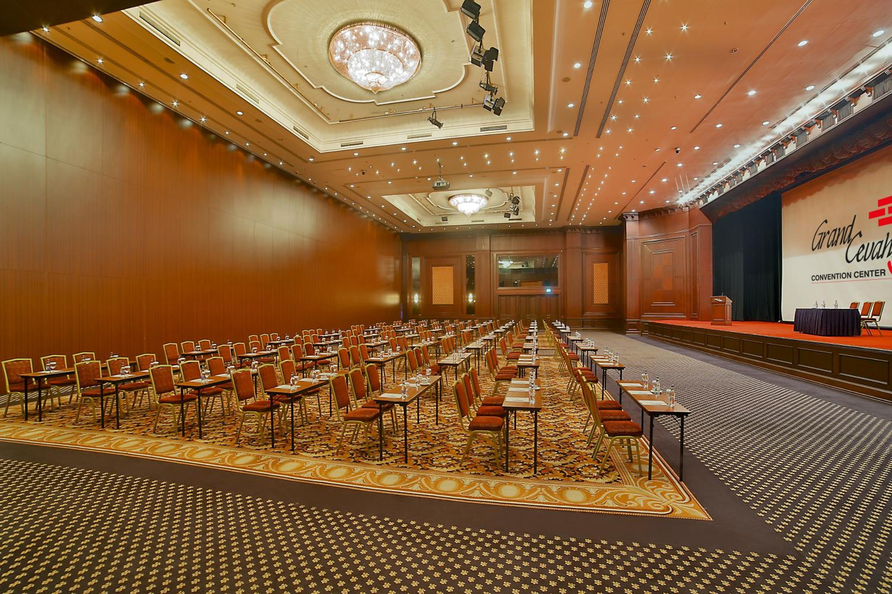 Grand Cevahir Hotel Convention Center - Image 60