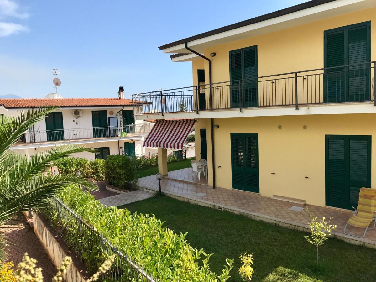 Villa in Scalea view 3