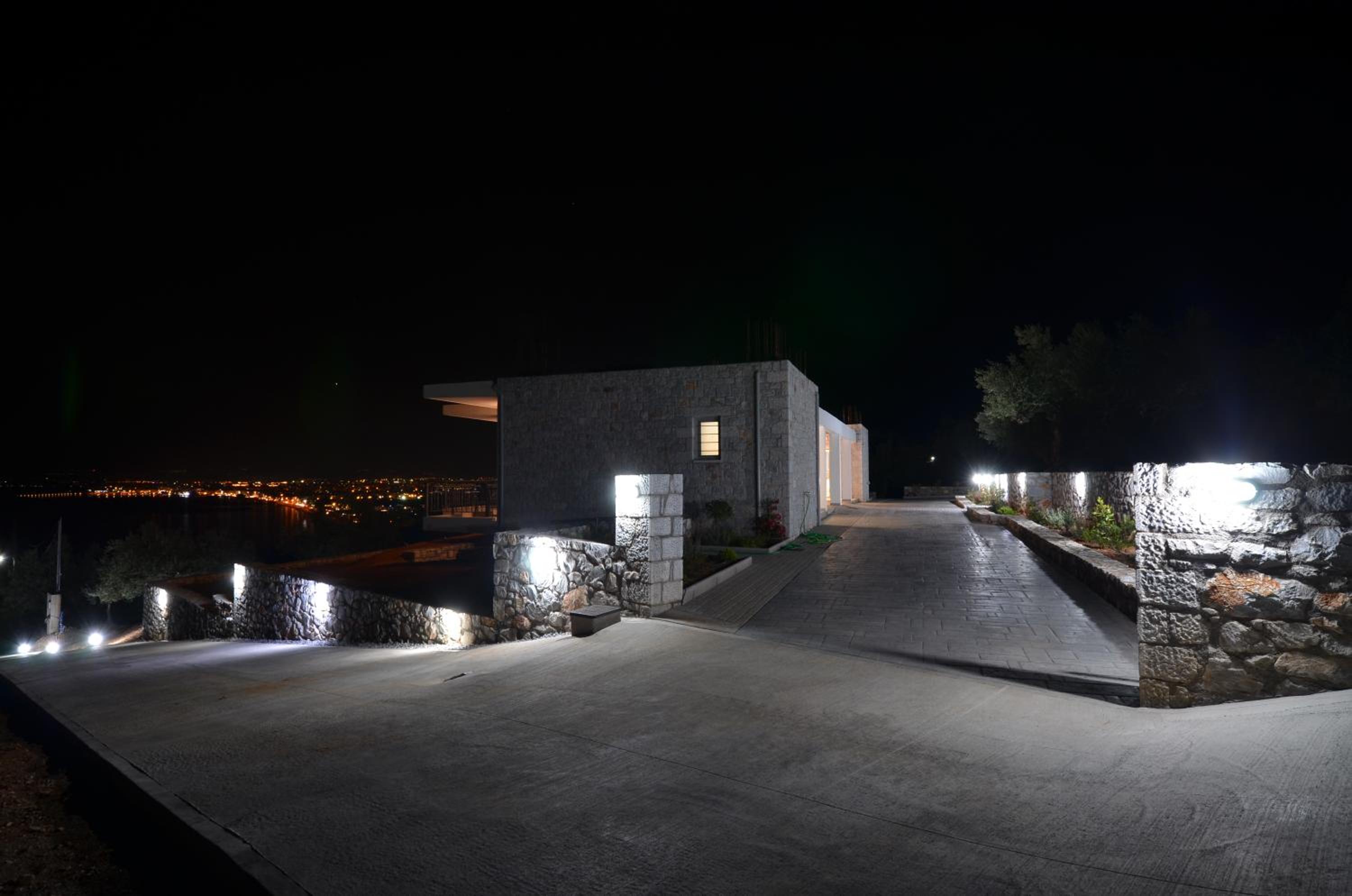 Verga's Apartments