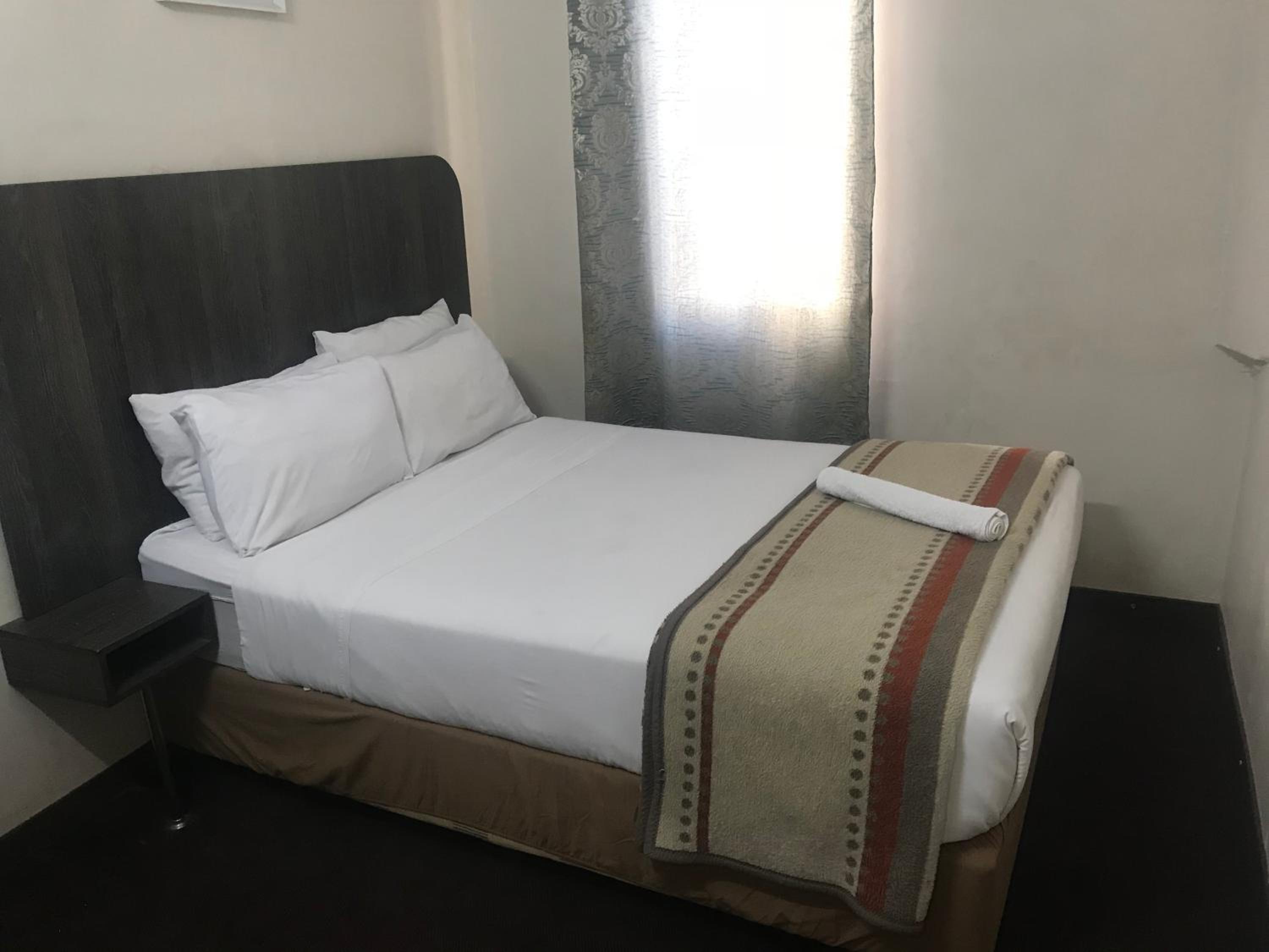Johannesburg Vacations - Businessburg Hotel - Property Image 27