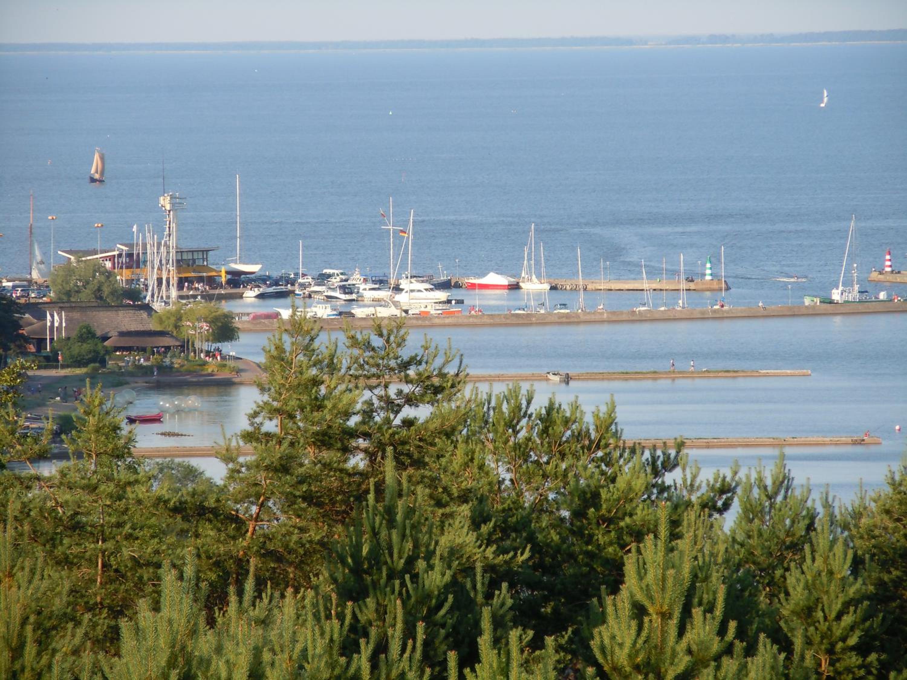 Apartamentas ''Jūratė'' 6-8 asmenims su sauna, privačiu kiemeliu prie jachtklubo. view 2