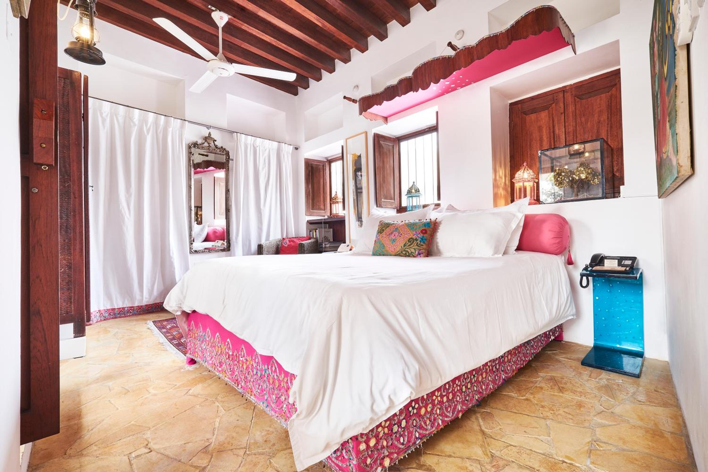 XVA Art Hotel