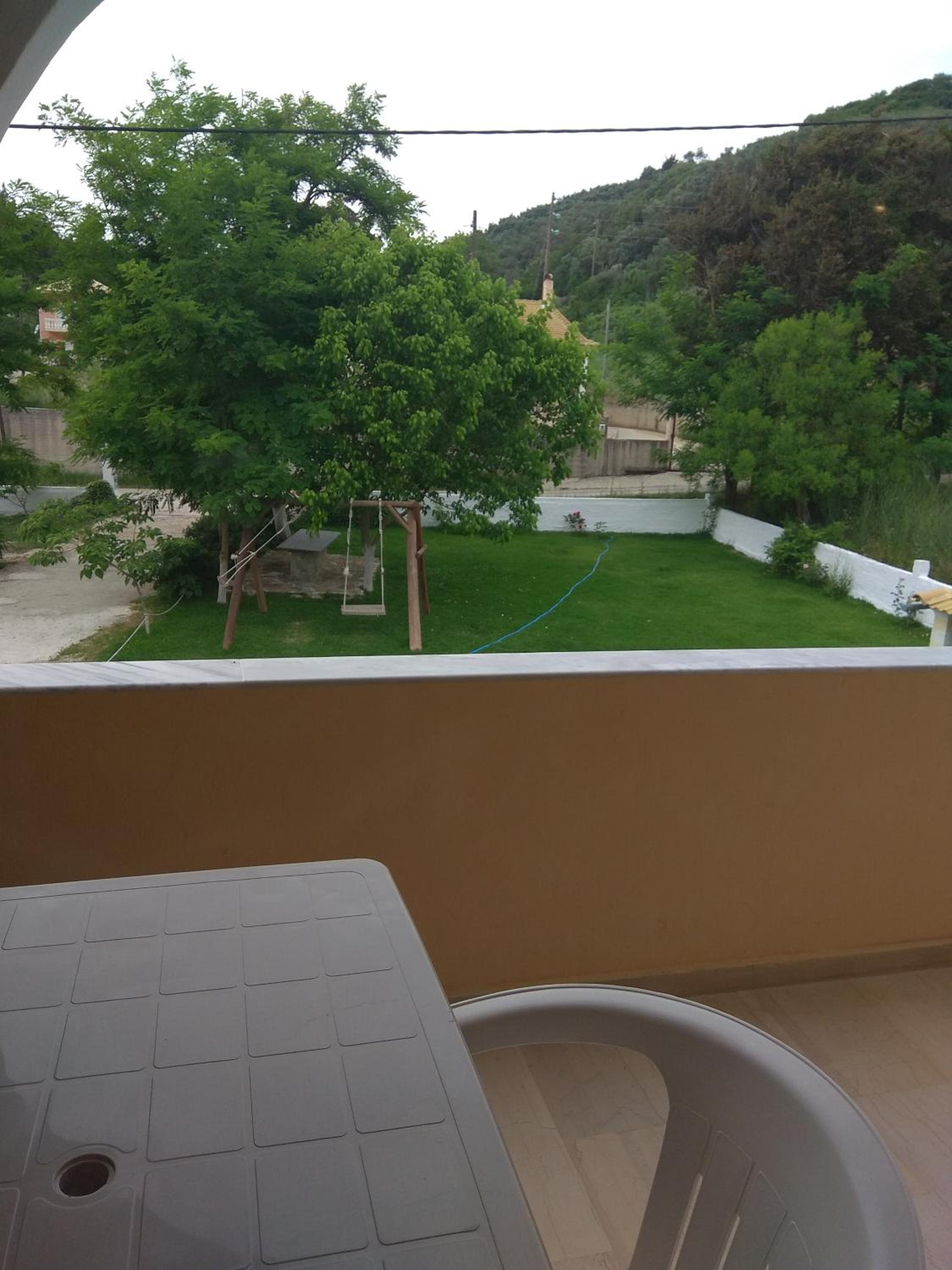 Photo 48