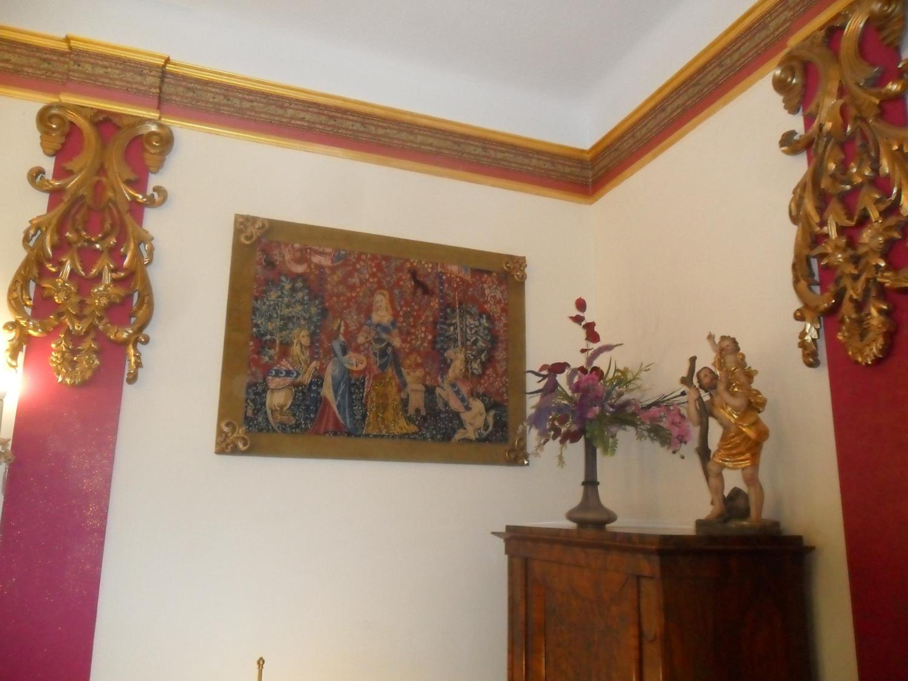 Luxury near Castle