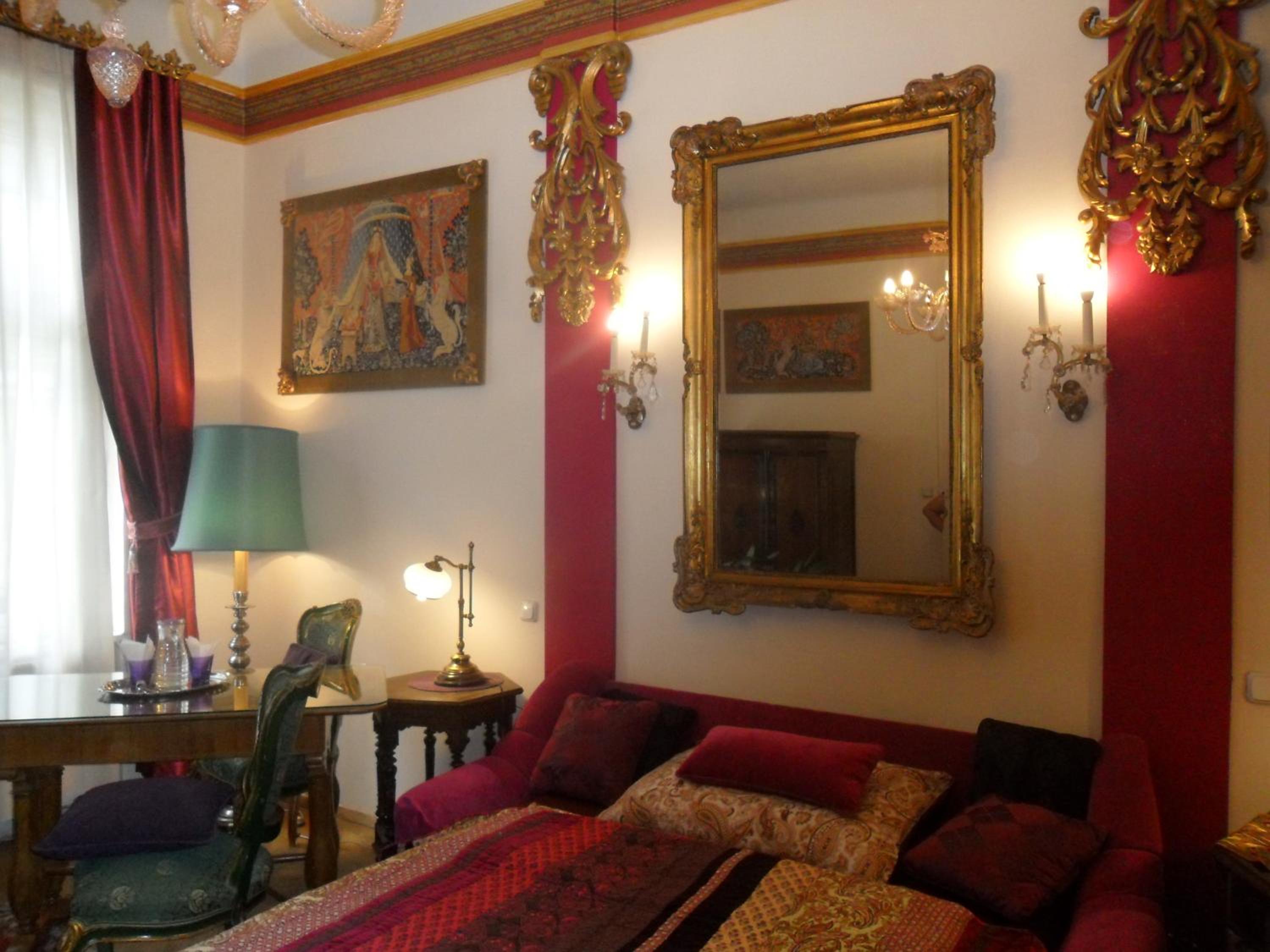 Luxury near Castle