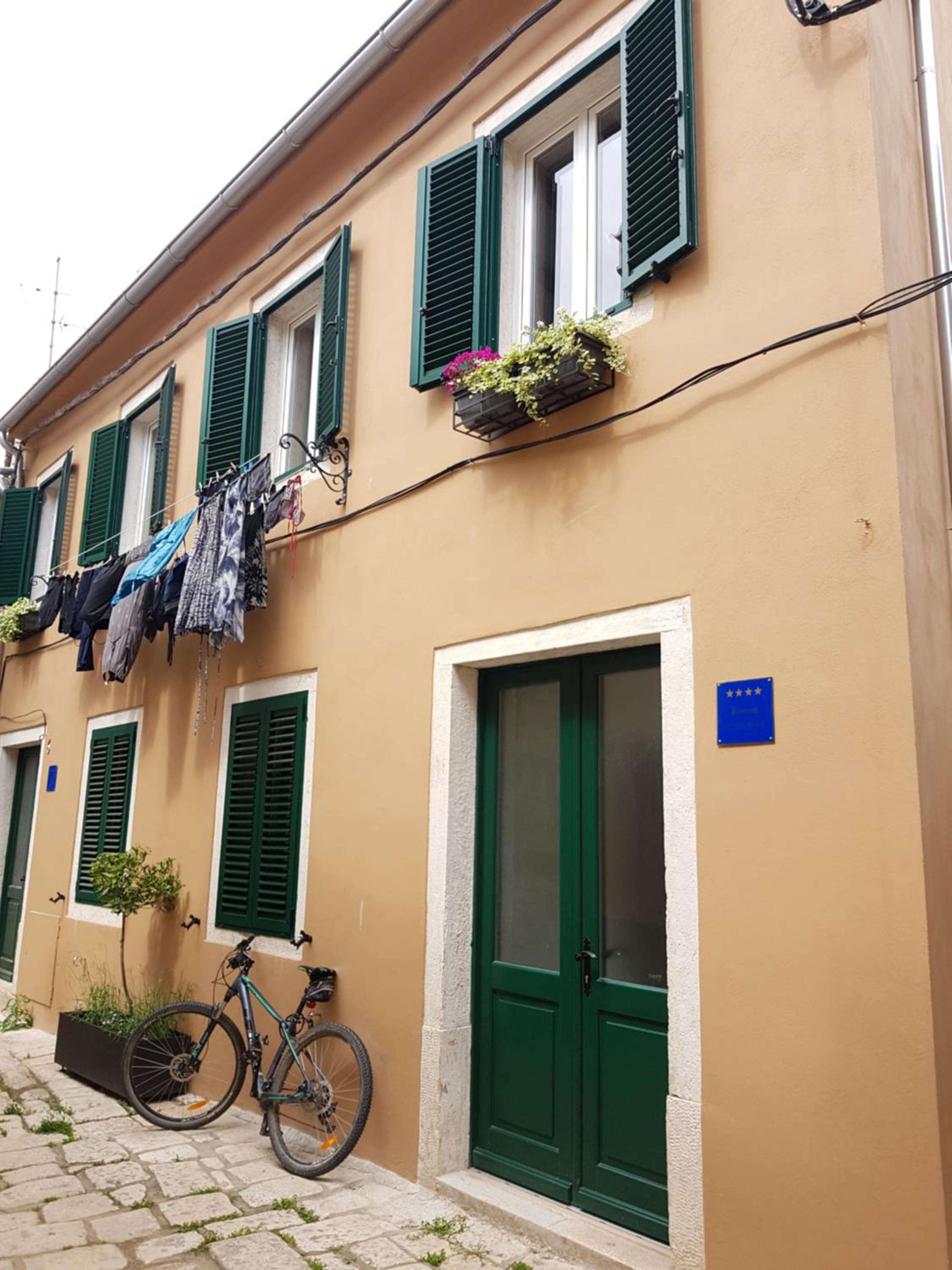 Hotel Terra Rossa - Image 1