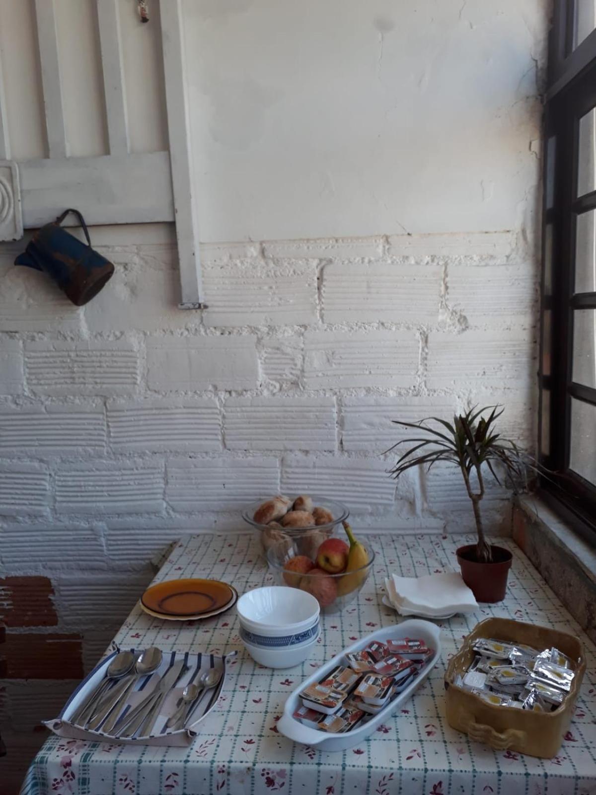 Family Adams House Hostel