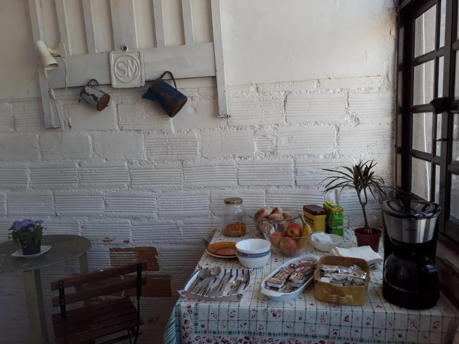 Family Adams House Hostel