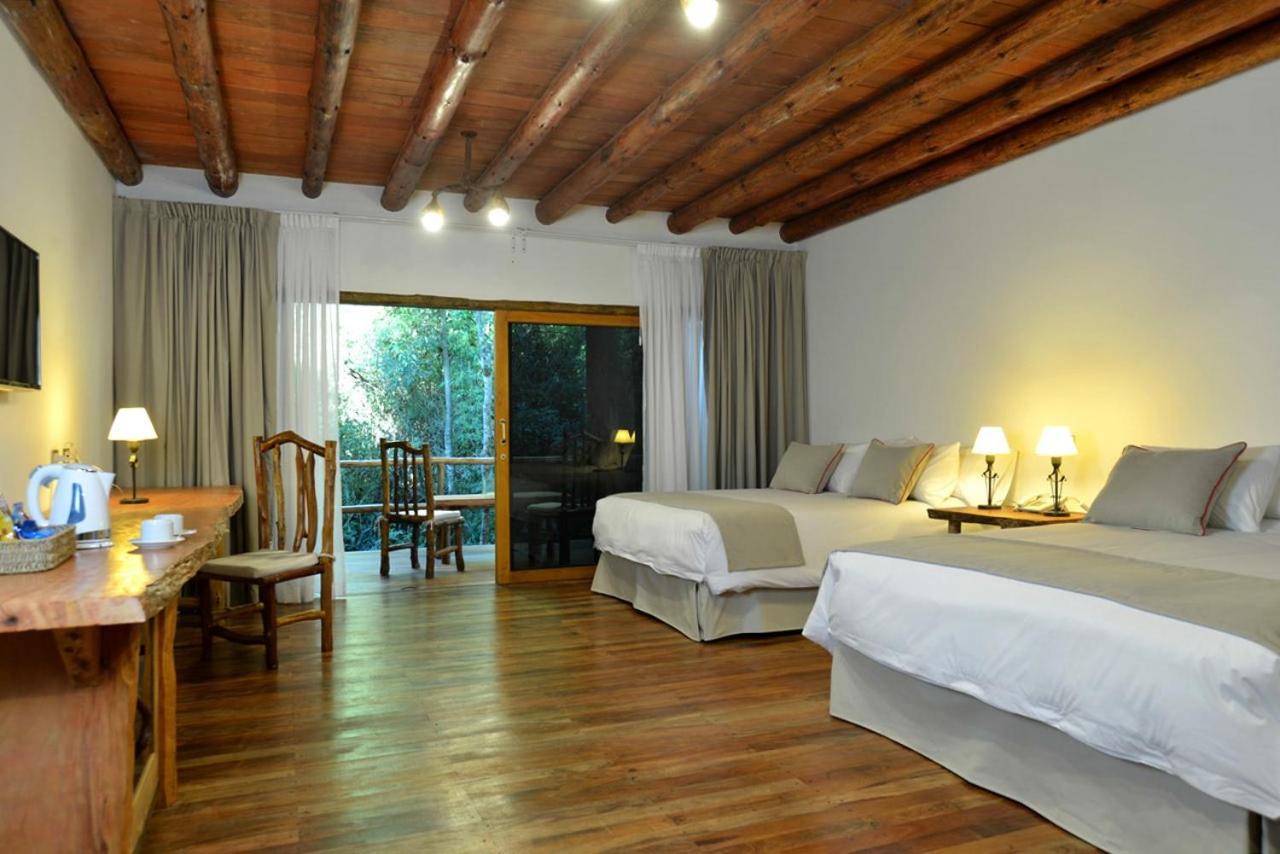 La Aldea De La Selva Lodge