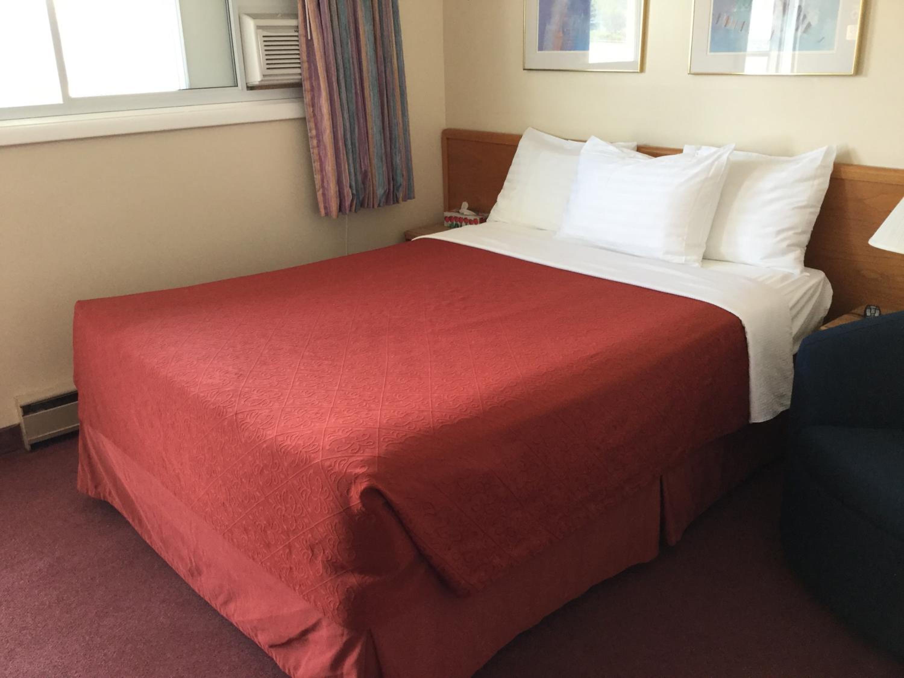Trunk Road Motel