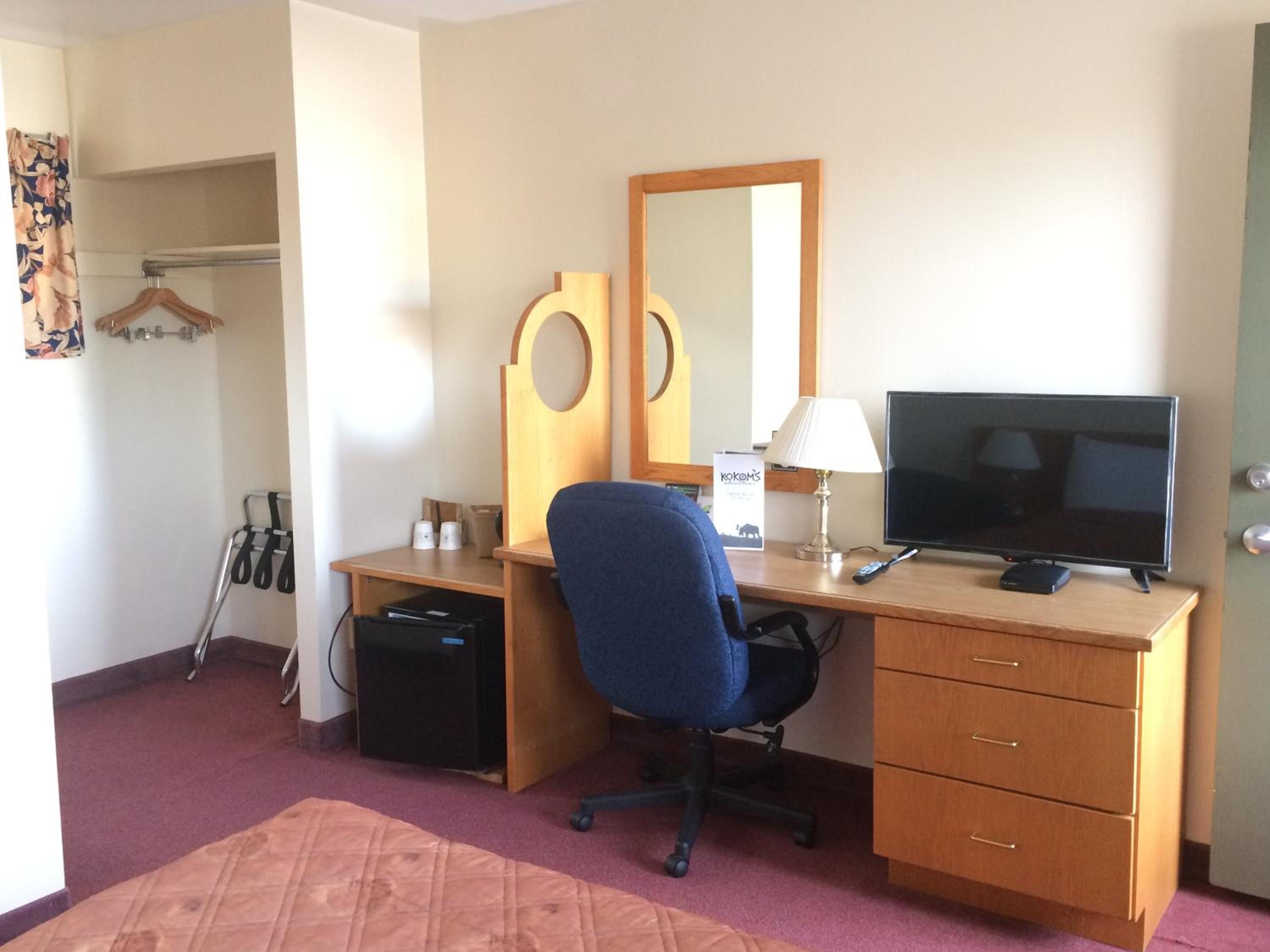 Trunk Road Motel