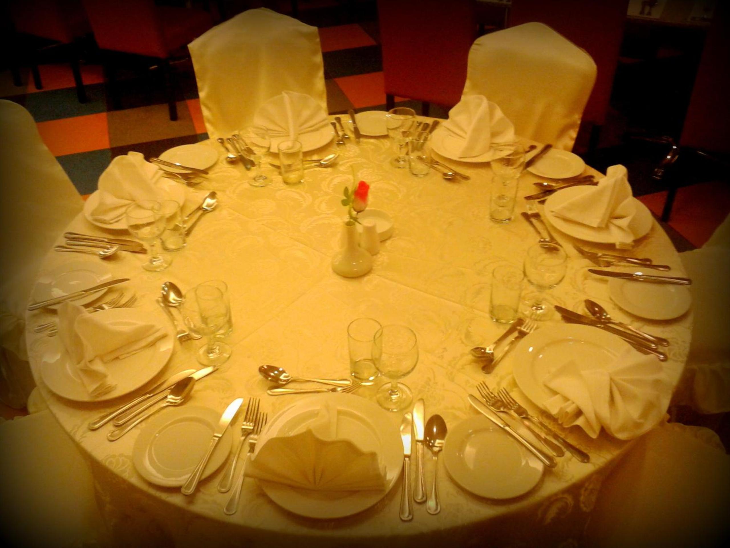 banquet hall
