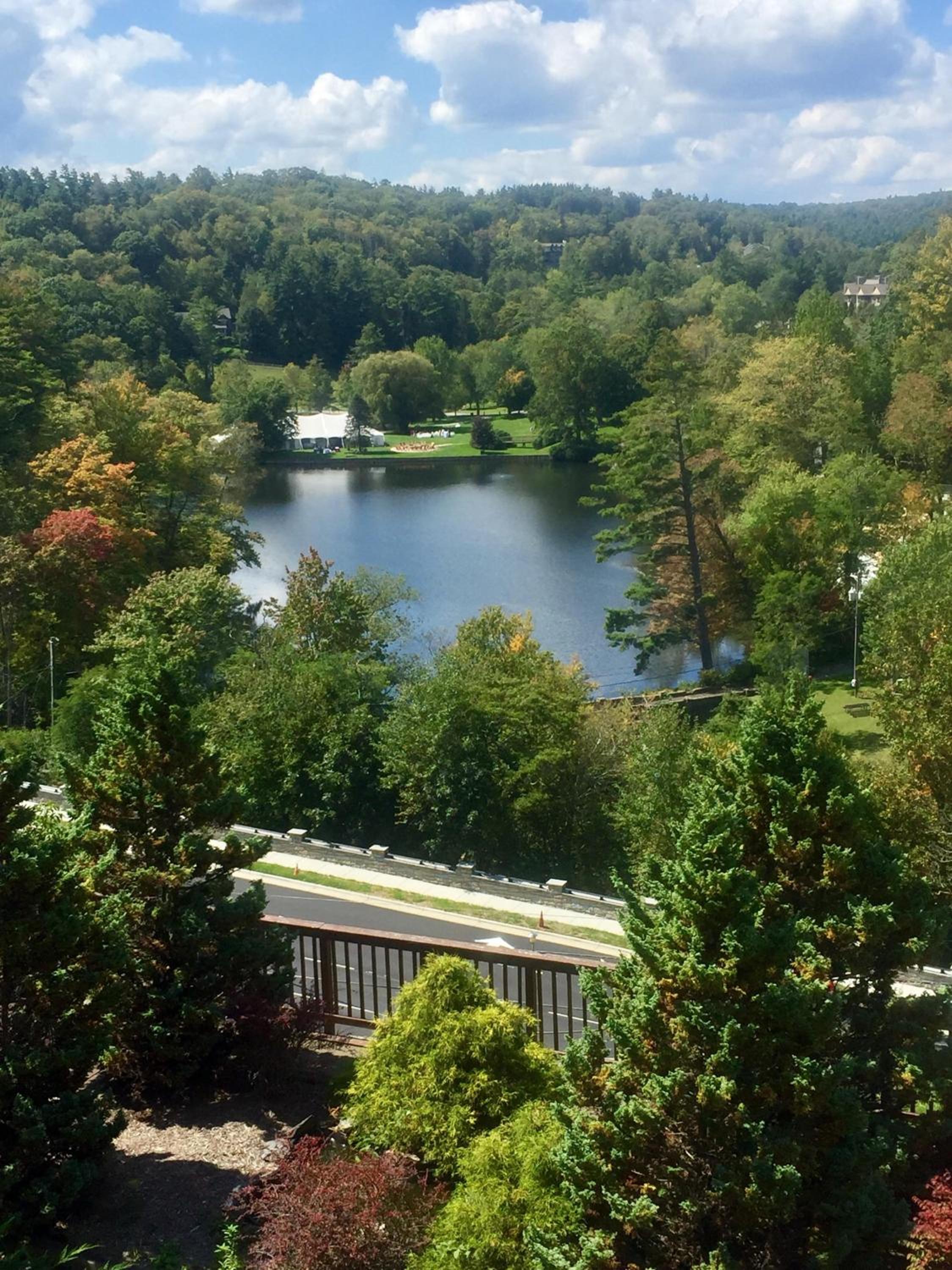 Cliff Dwellers Inn