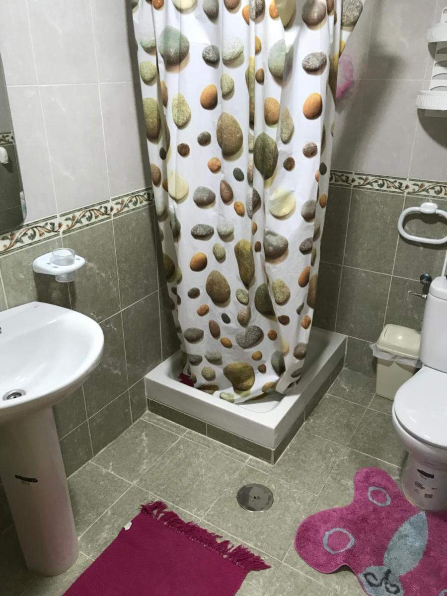 appartement avec piscine photo 2