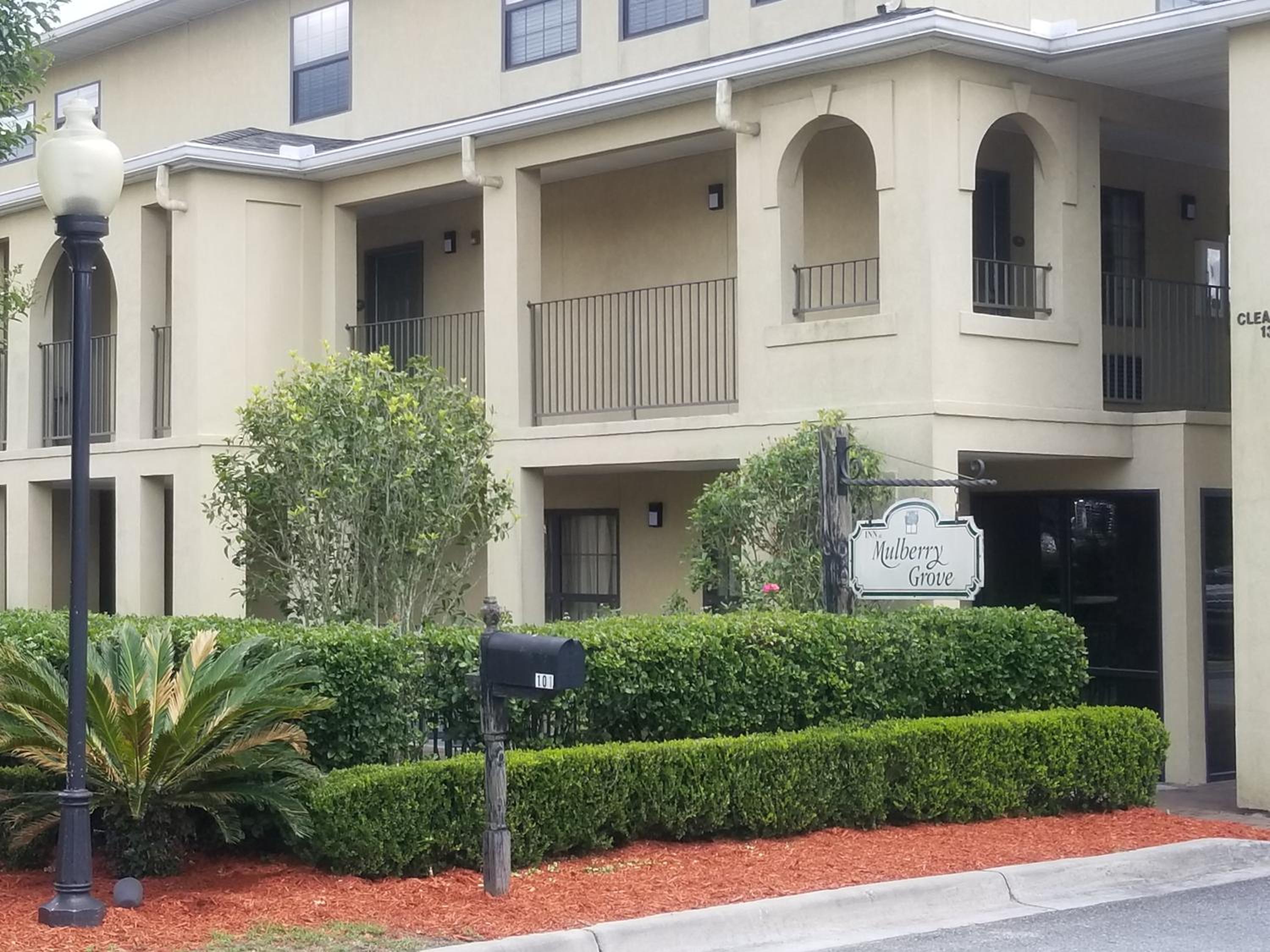 Port Wentworth Vacations - Inn at Mulberry Grove - Property Image 8