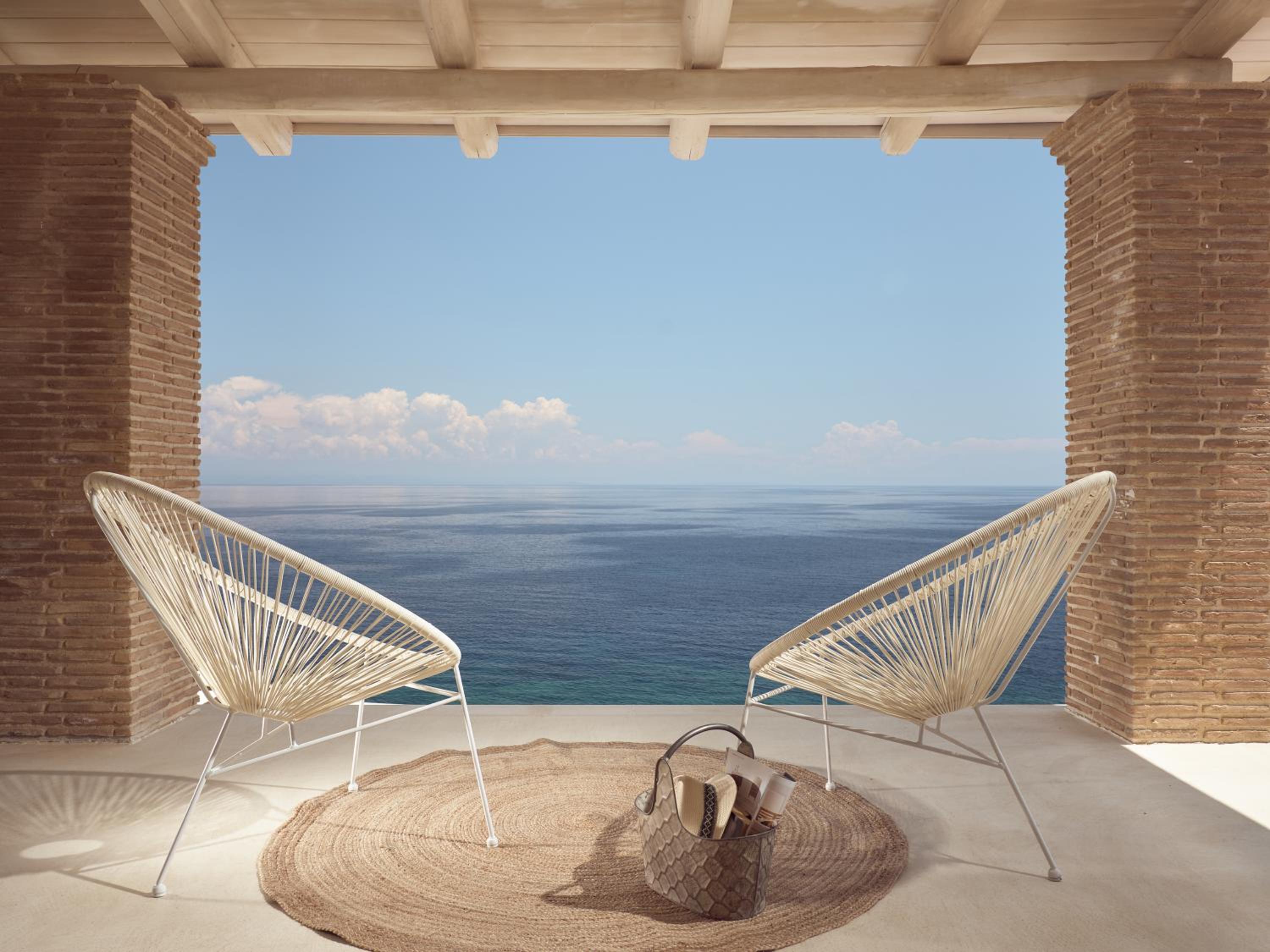 Hotel Arismari Luxury Villas - Image 1