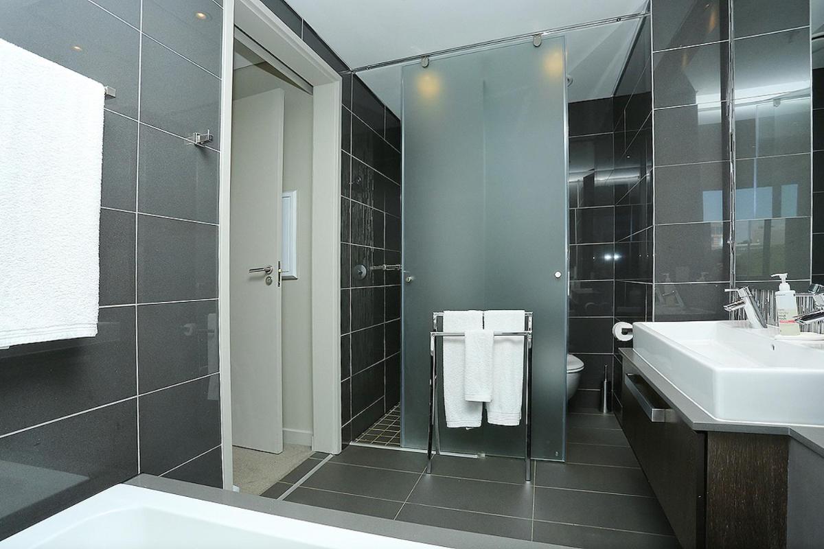 Sandton Skye Johannesburg Luxury Apartment