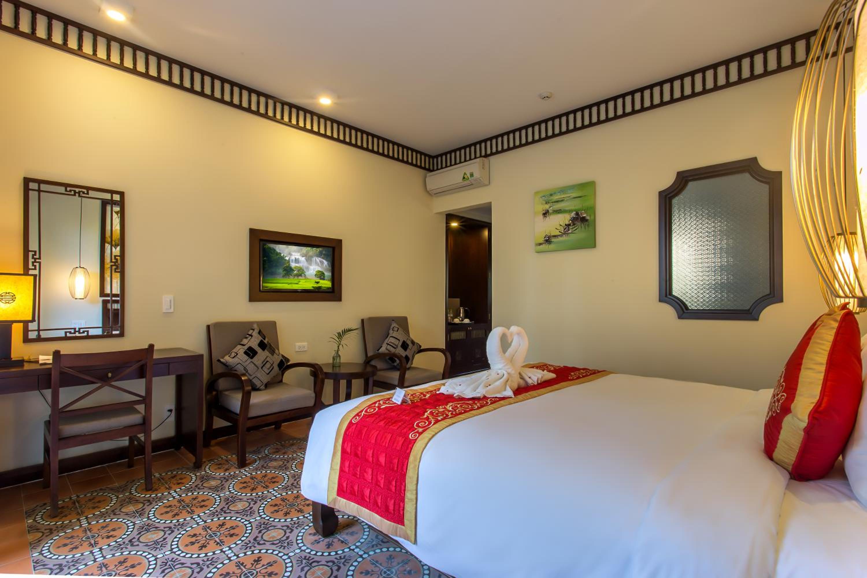Hoi An Field Boutique Resort & Spa