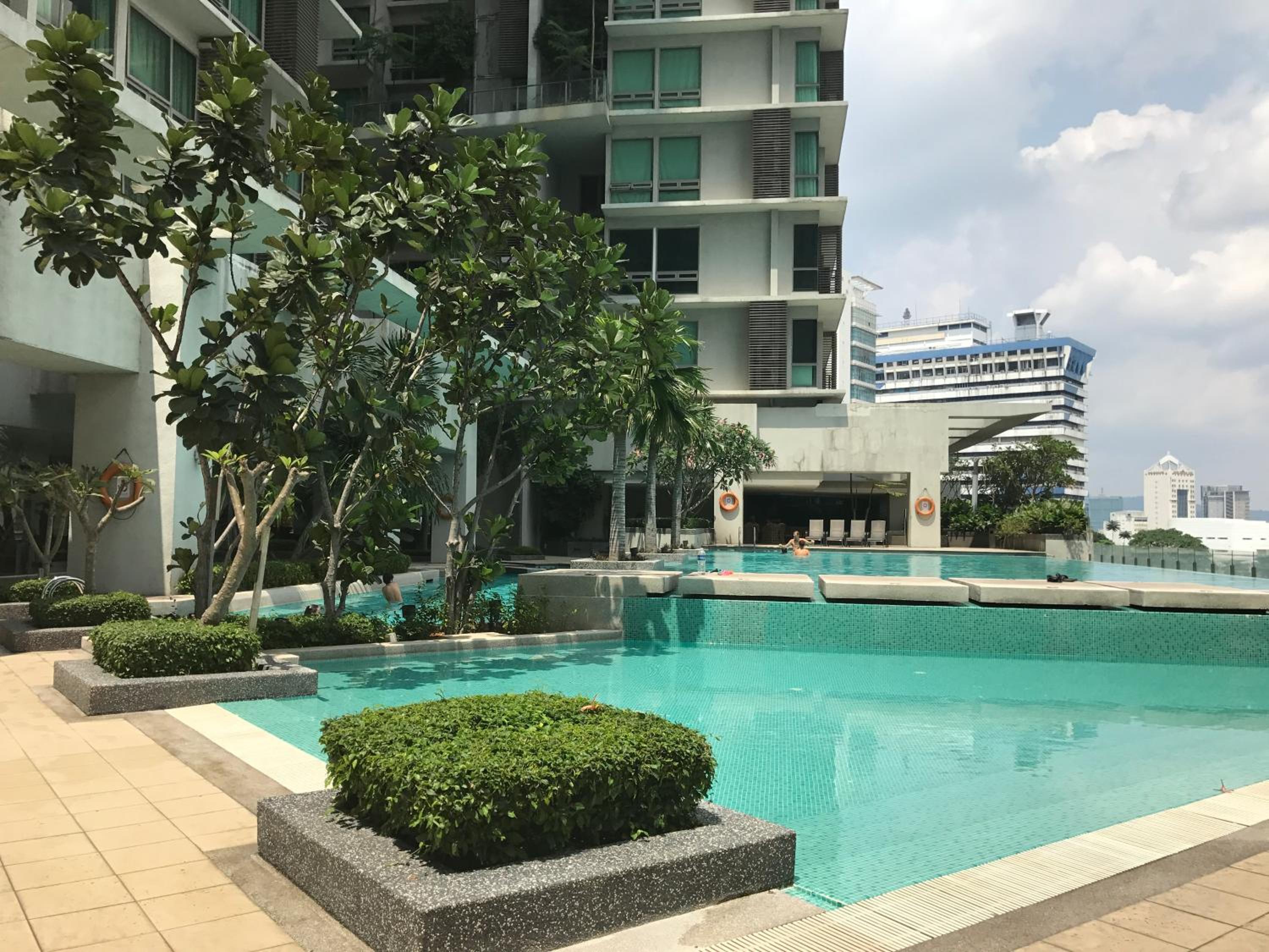 Urban Suites @ Swiss Garden Residence