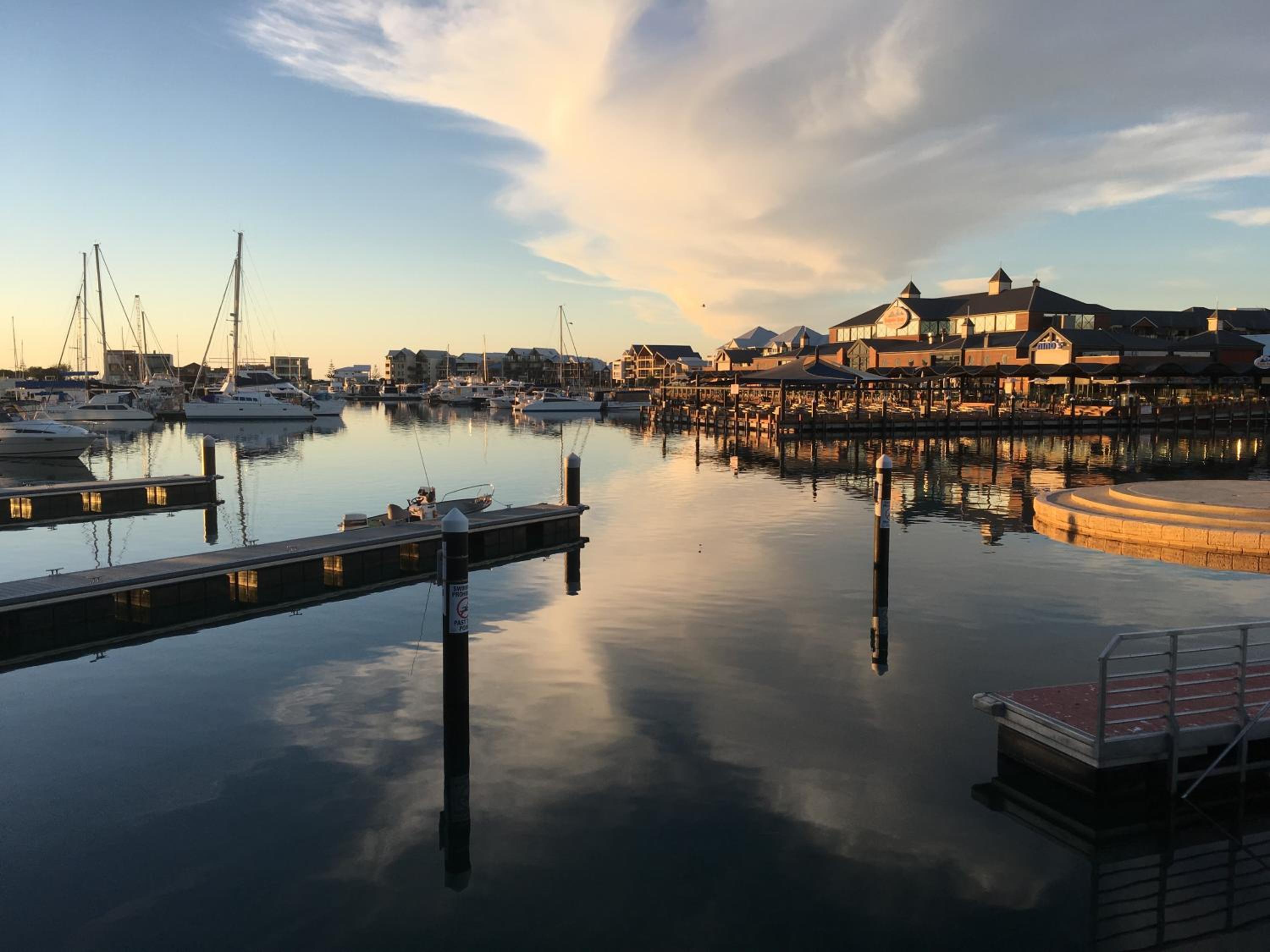 Mandurah Ocean Marina Chalets