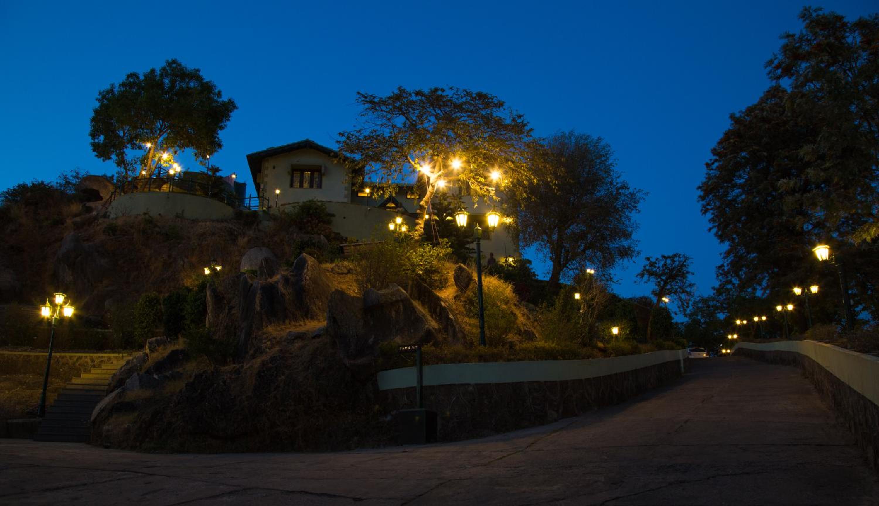 The Colonial Manek Manor By SAH