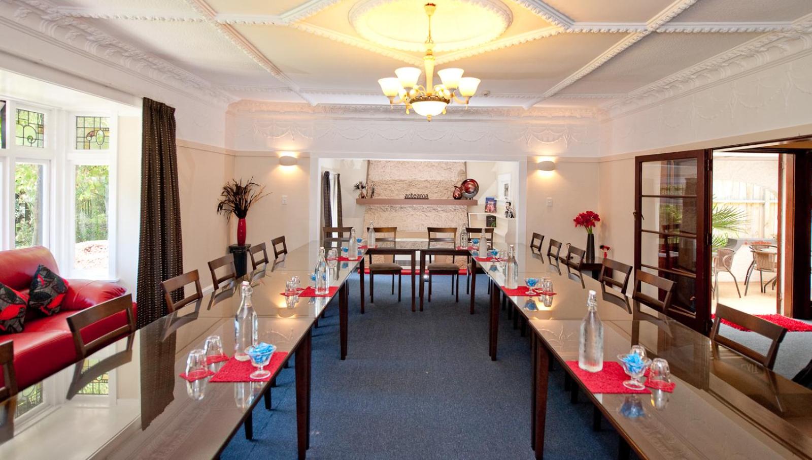 Anndion Lodge Motel & Conference Centre