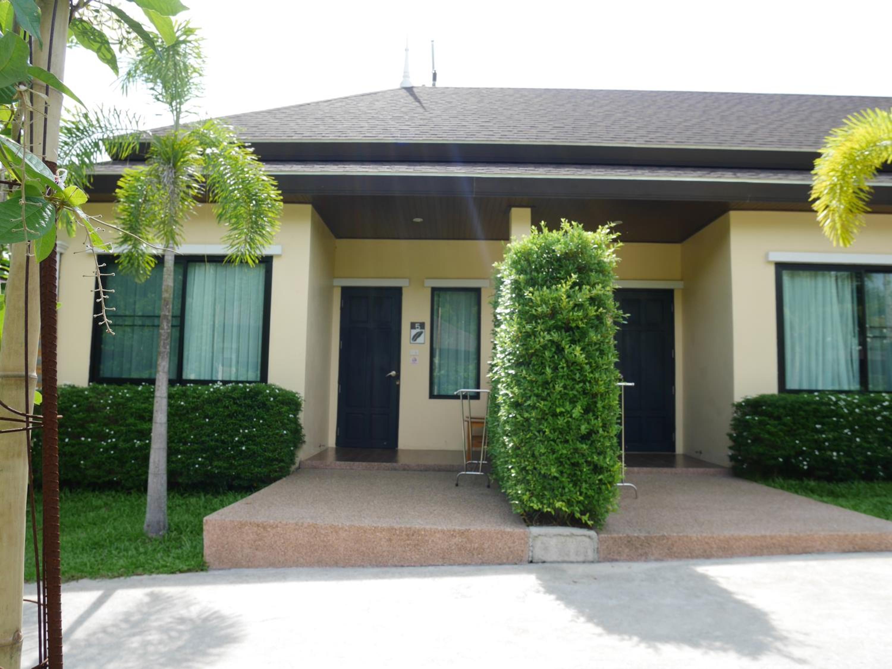 Aonang Oscar Pool Villas - Free Shuttle to Aonang Beach -shared pool - private pool