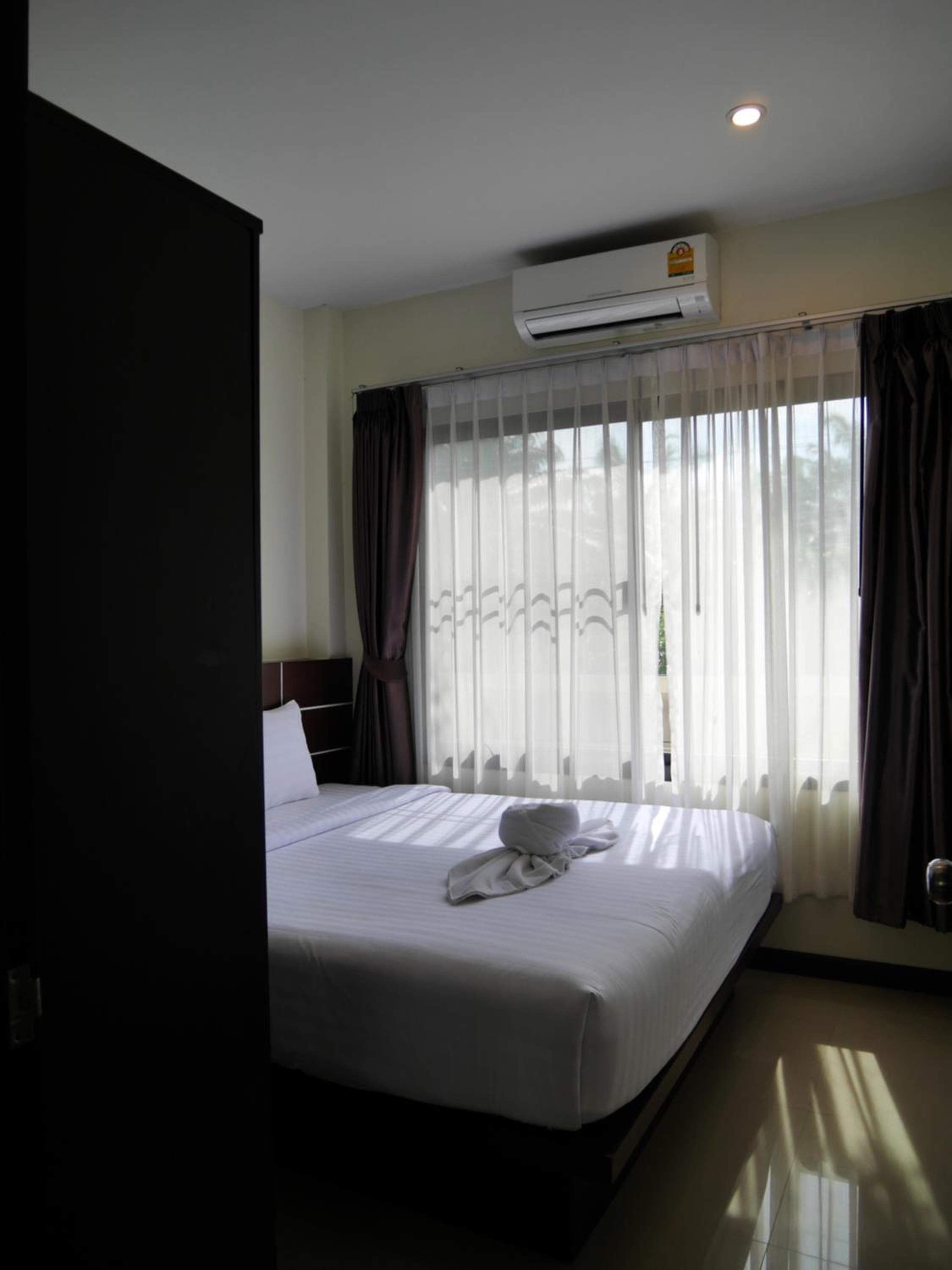 Aonang Oscar Pool Villas - Free Shuttle to Aonang Beach -shared pool - private pool