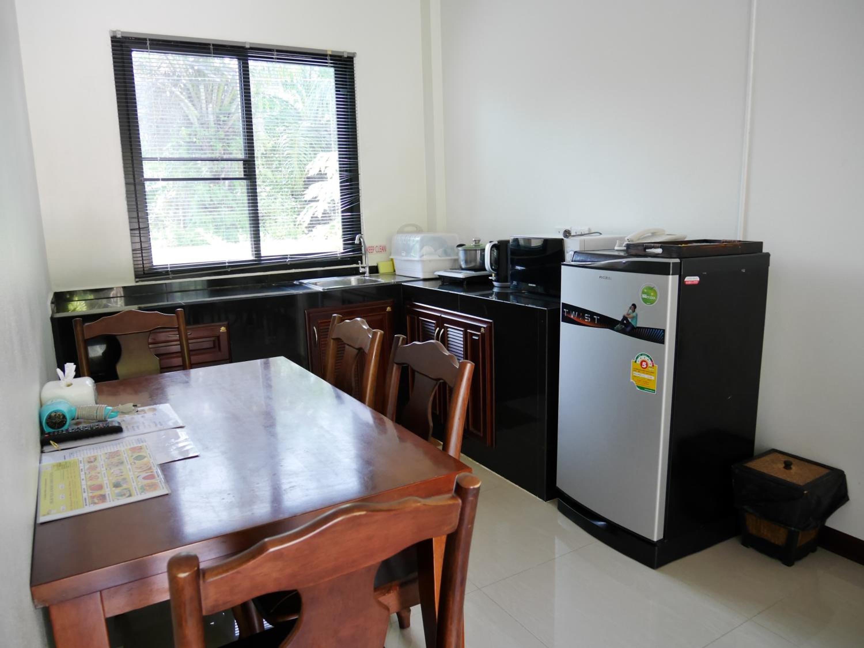 Aonang Oscar Pool Villas - Free Shuttle to Aonang Beach -shared pool - private pool