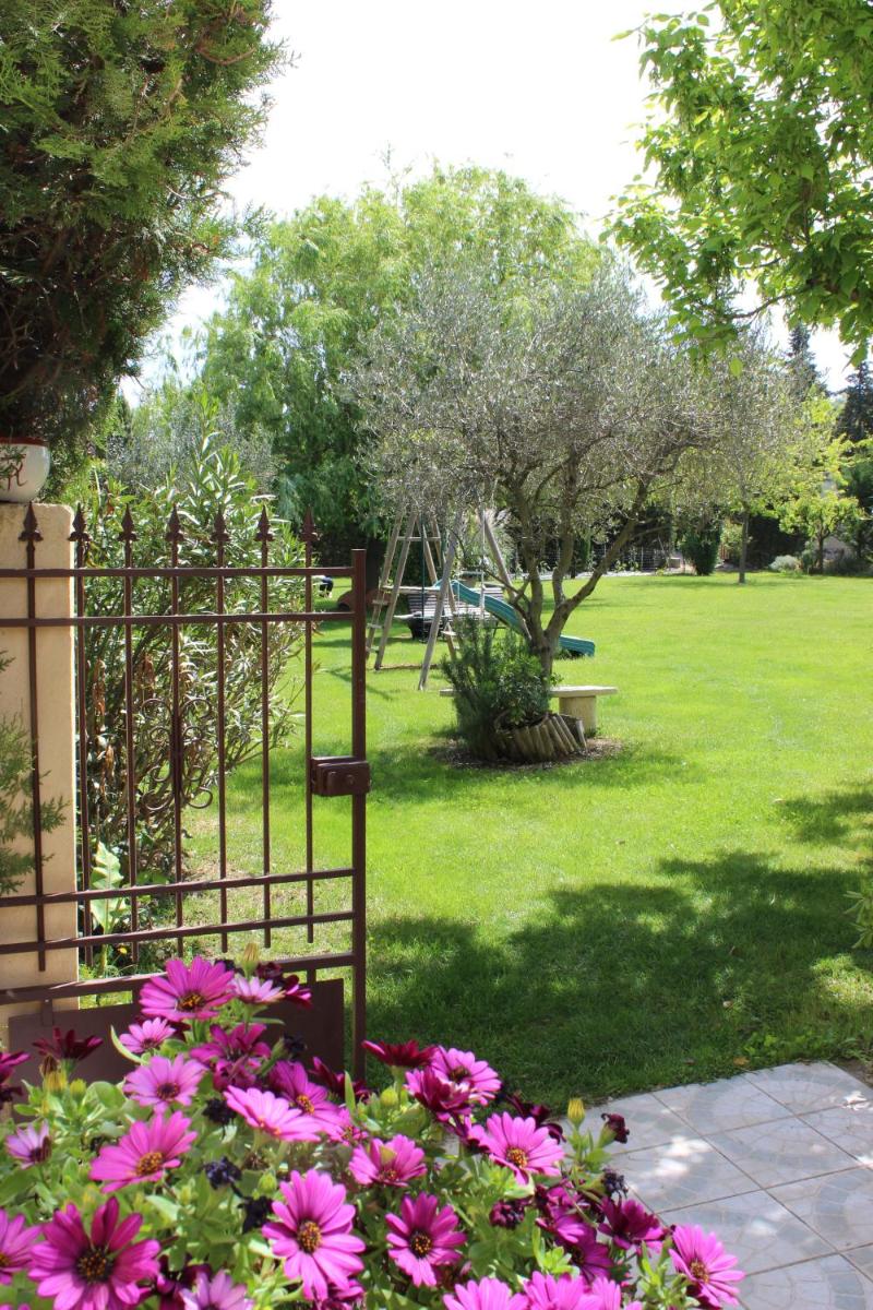 Photo 44