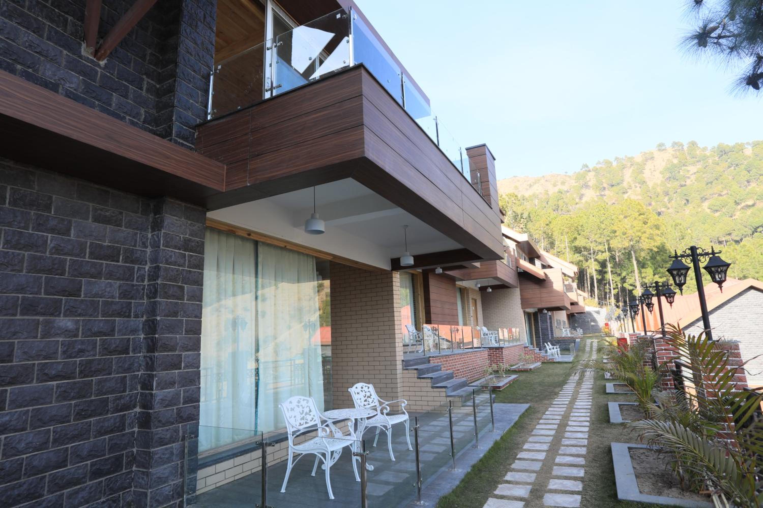 Deventure Shimla Hills
