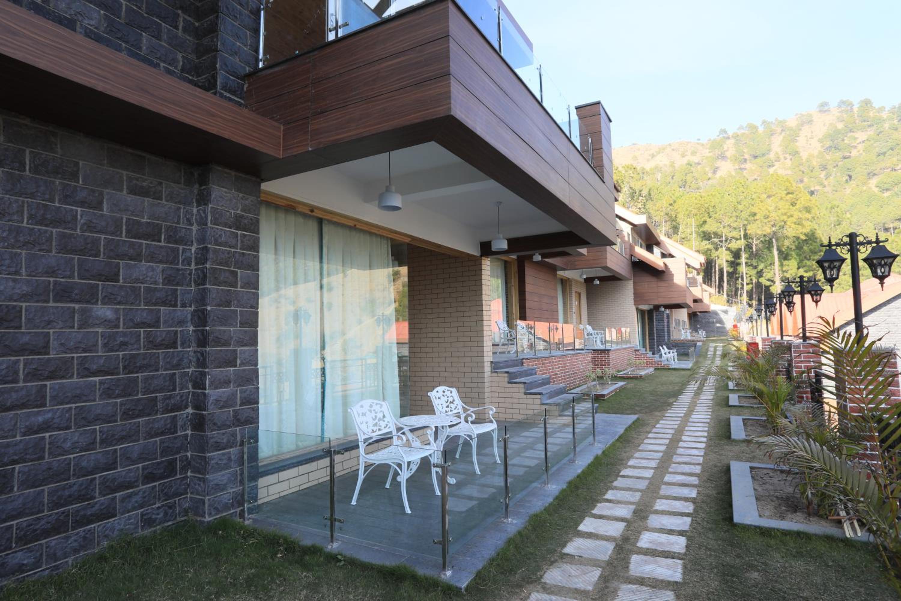 Deventure Shimla Hills