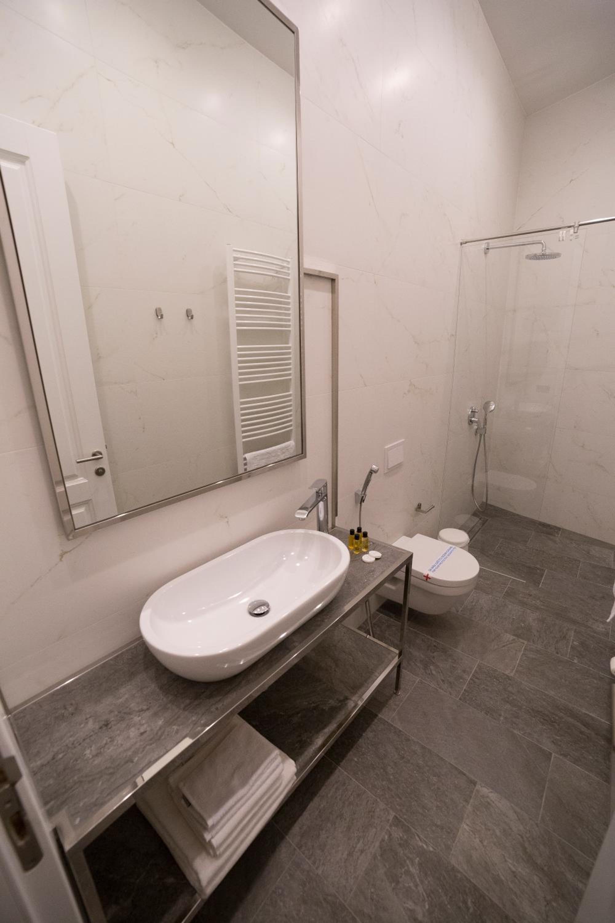 Premium Apartments