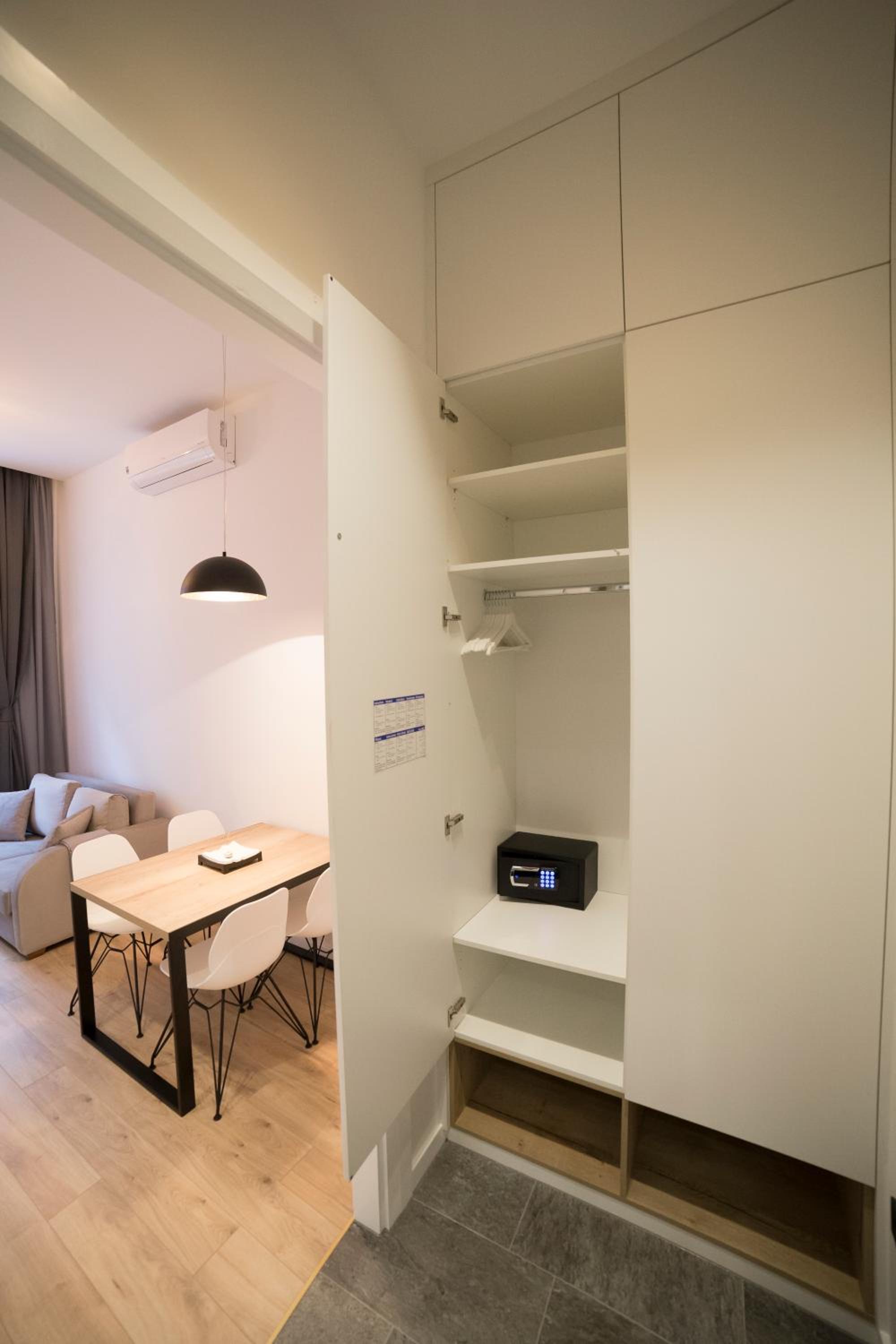 Premium Apartments