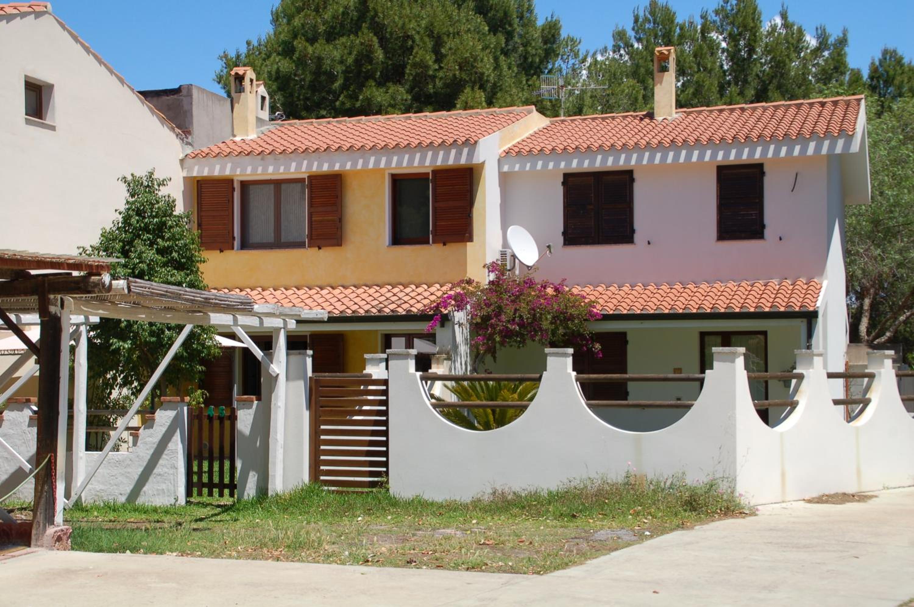 Margherita Holiday House view 3