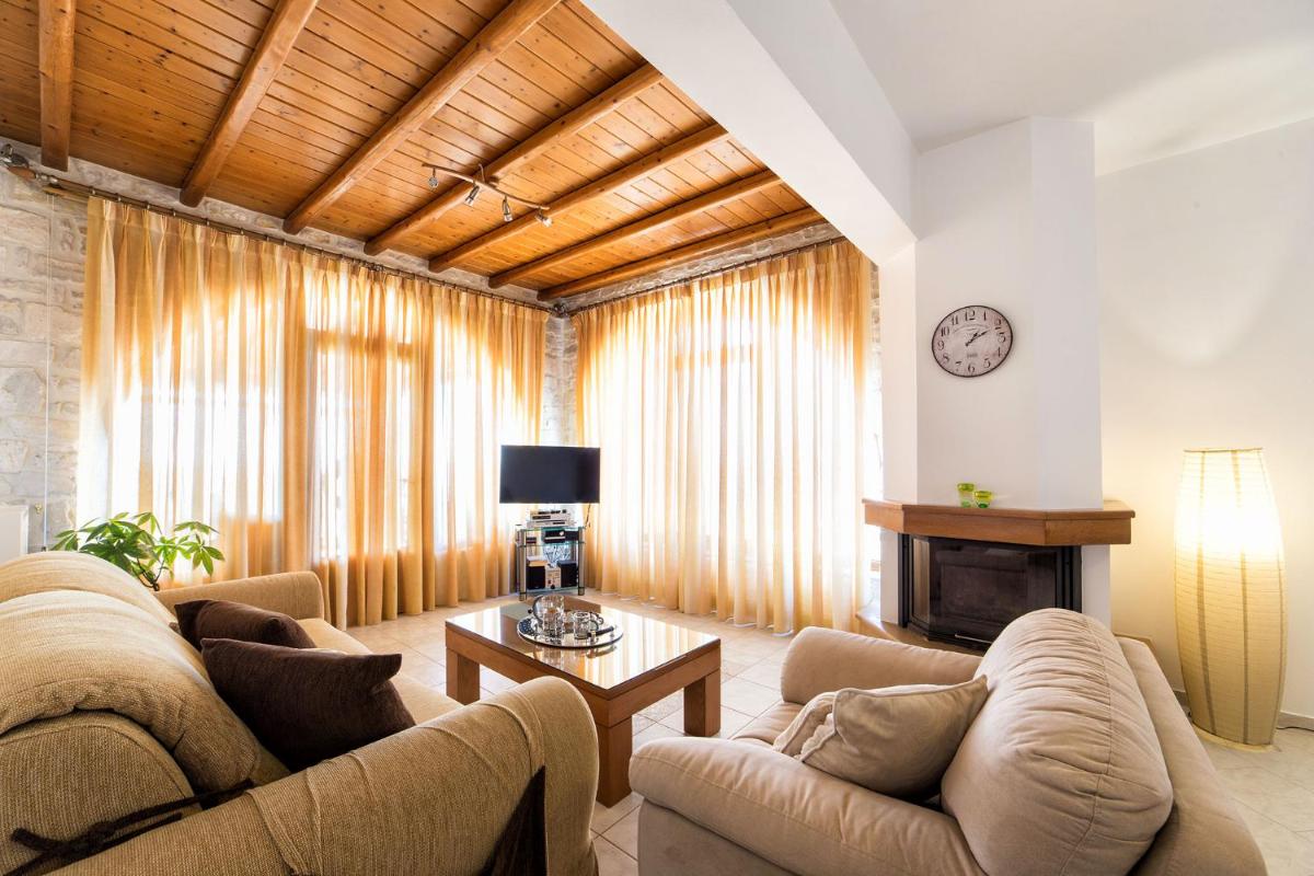 Photo 93