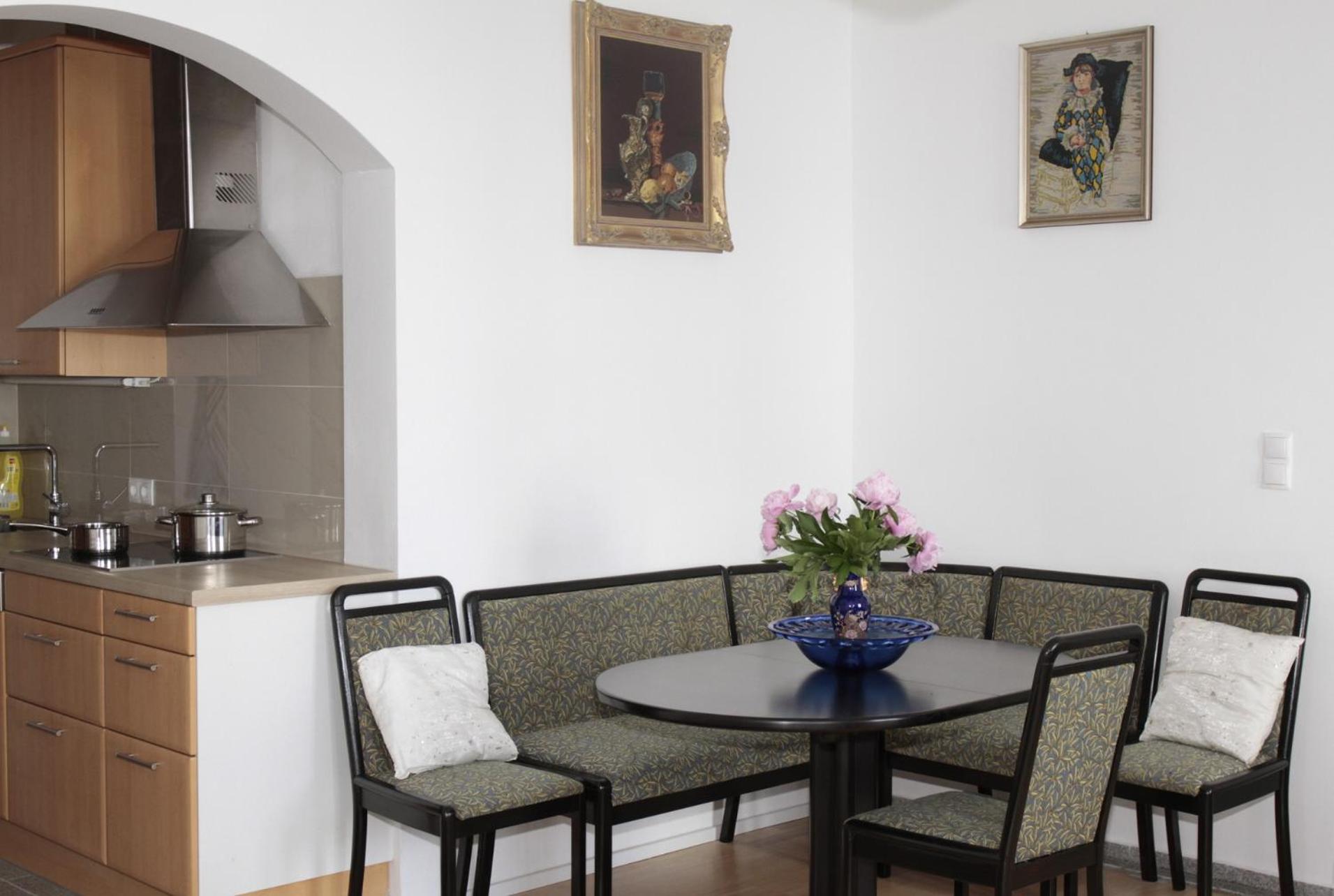 Stay-In Vienna 23