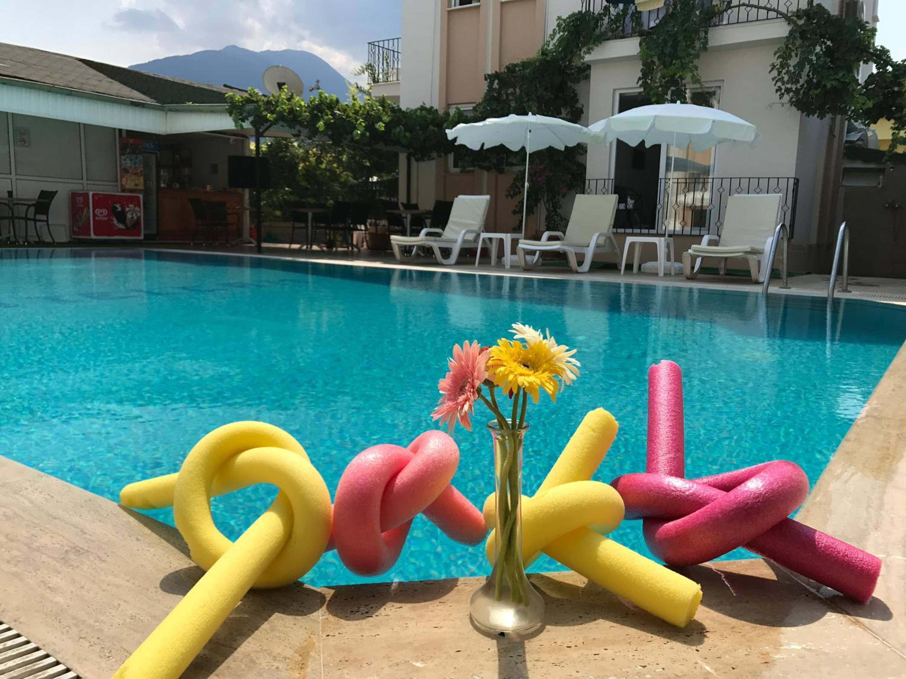 Cam Hotel - Image 15