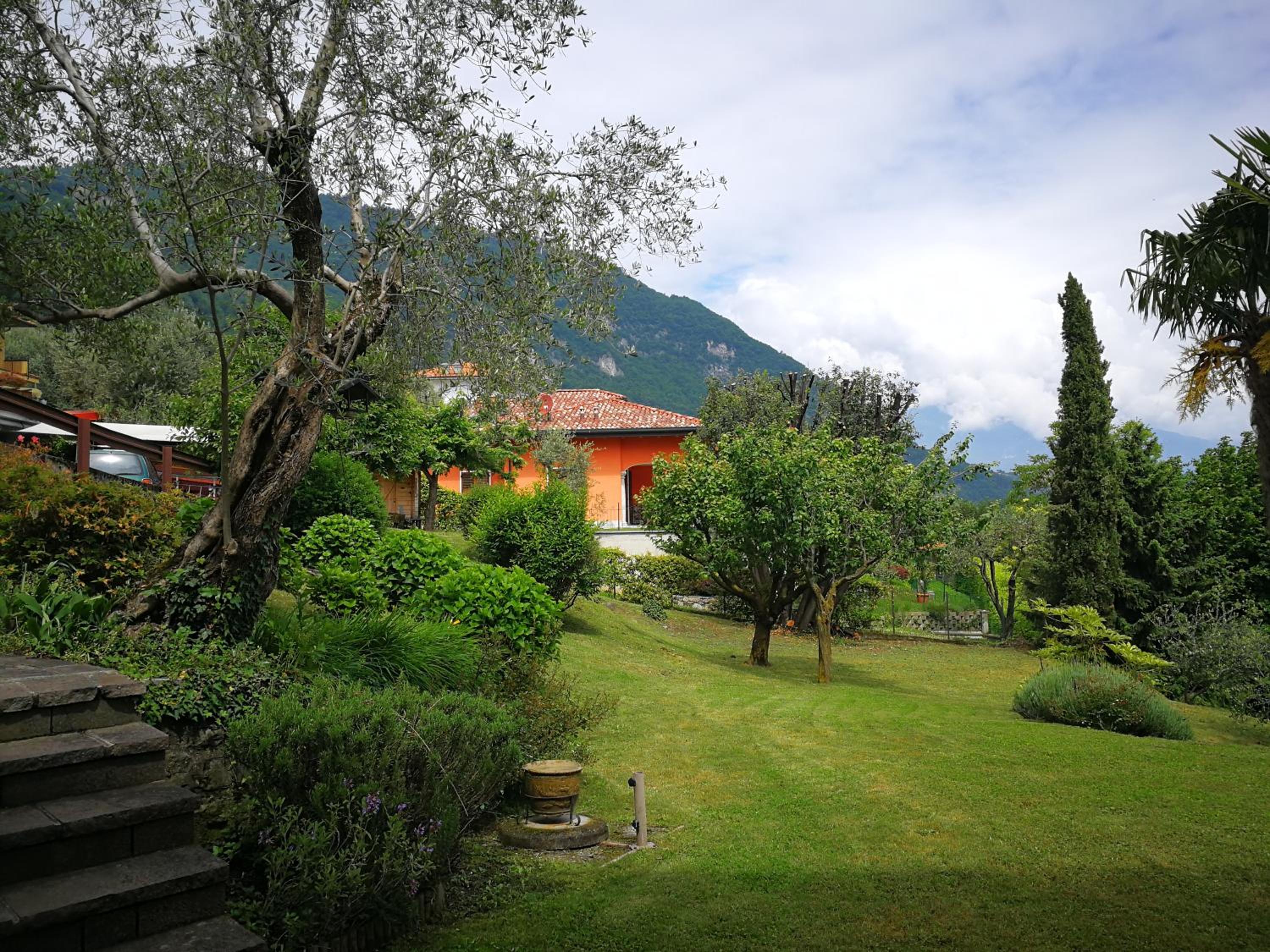 Bellagio Lake View Villa view 5