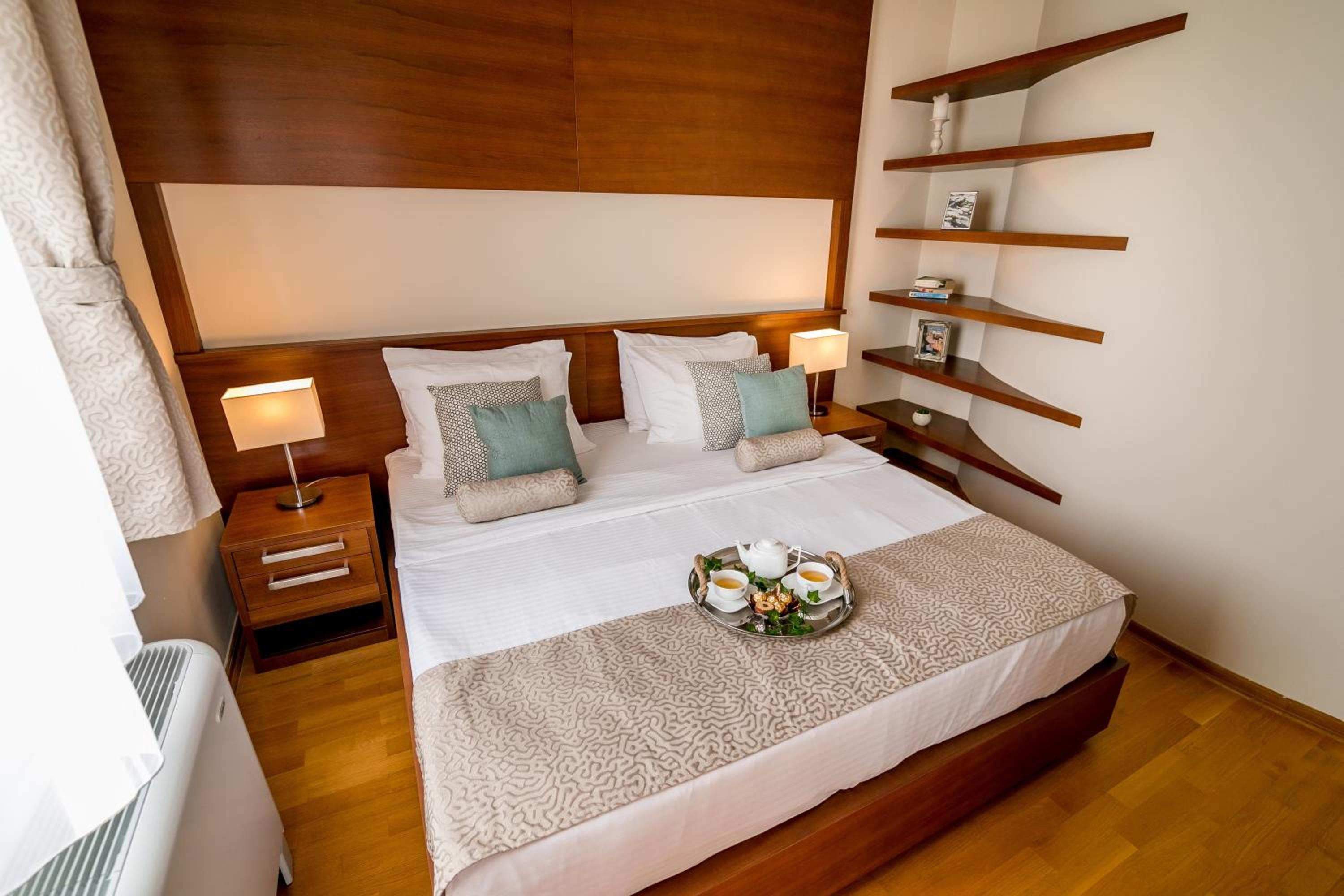 Hedera Residences - Kumbor