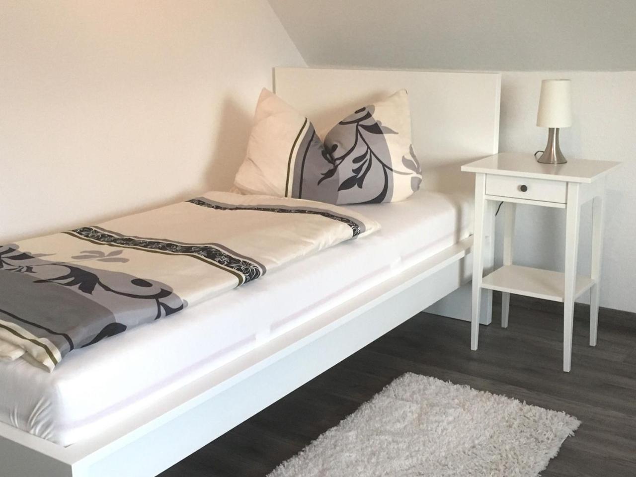 Ferienwohnung Bellevue en Staufenberg — hotel room